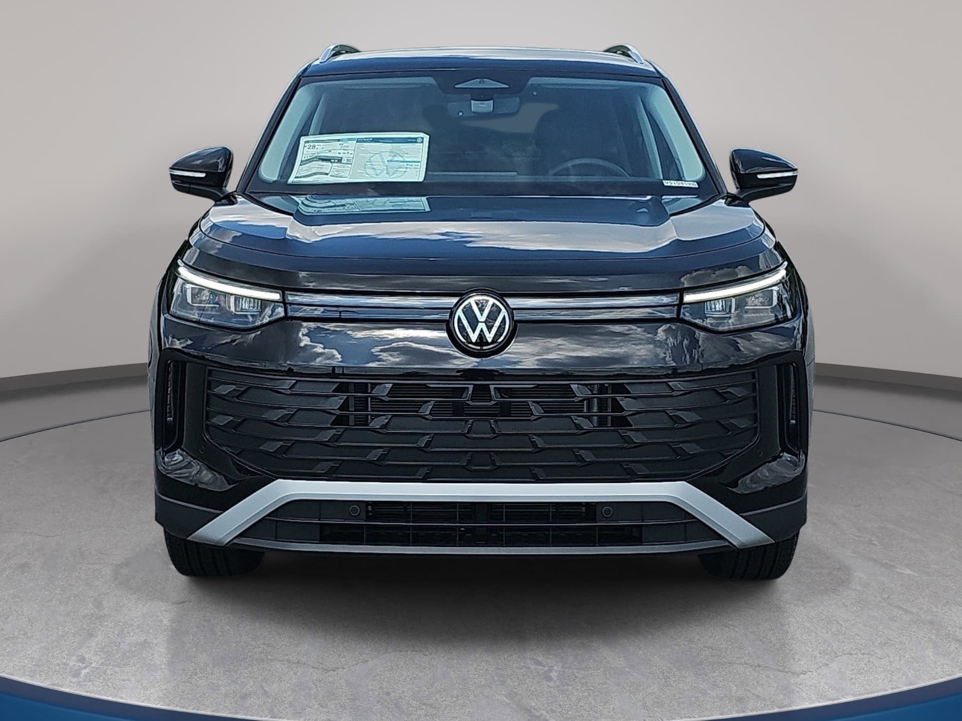 2025 Volkswagen Tiguan SE