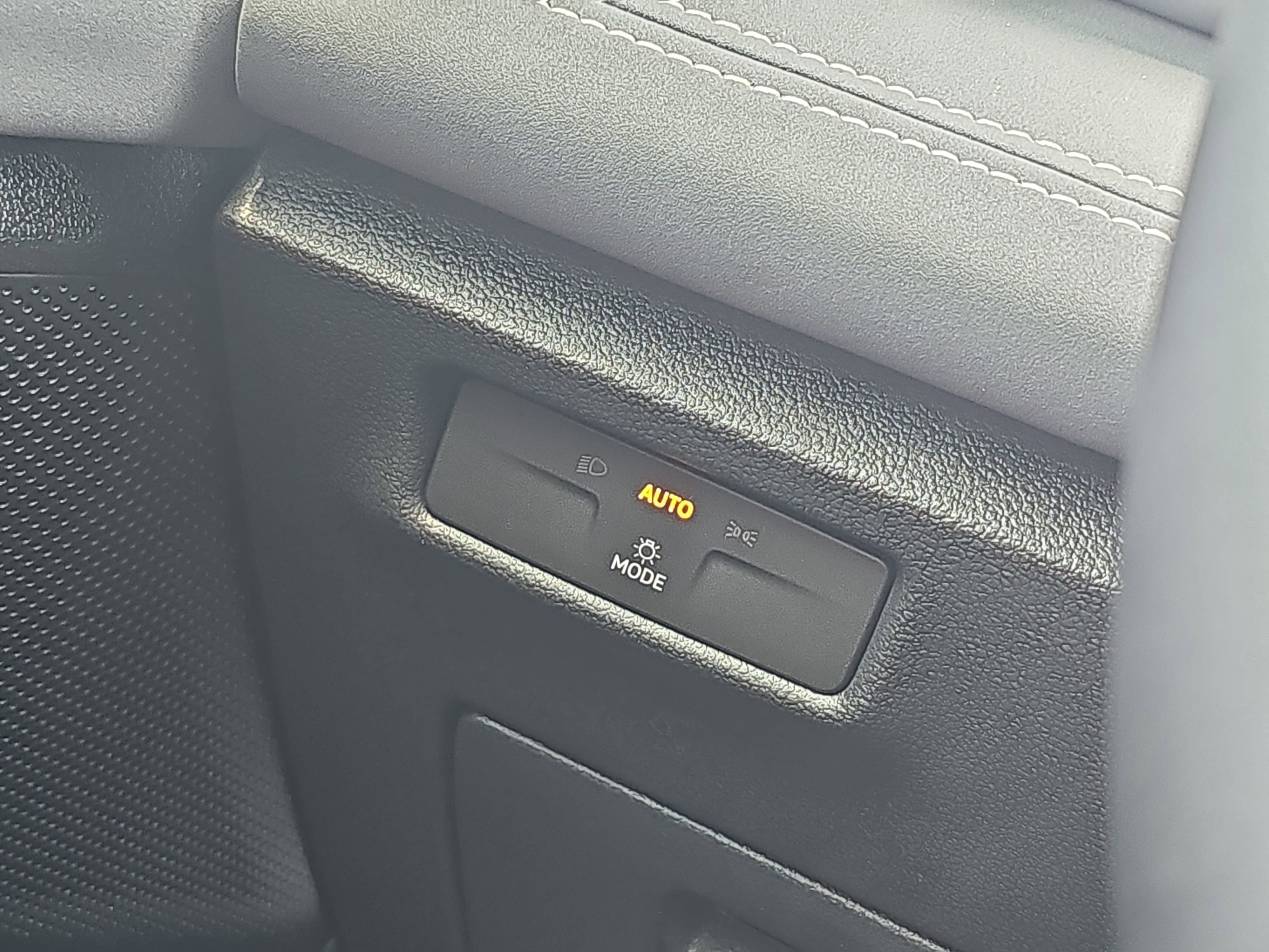 2025 Volkswagen Tiguan SE