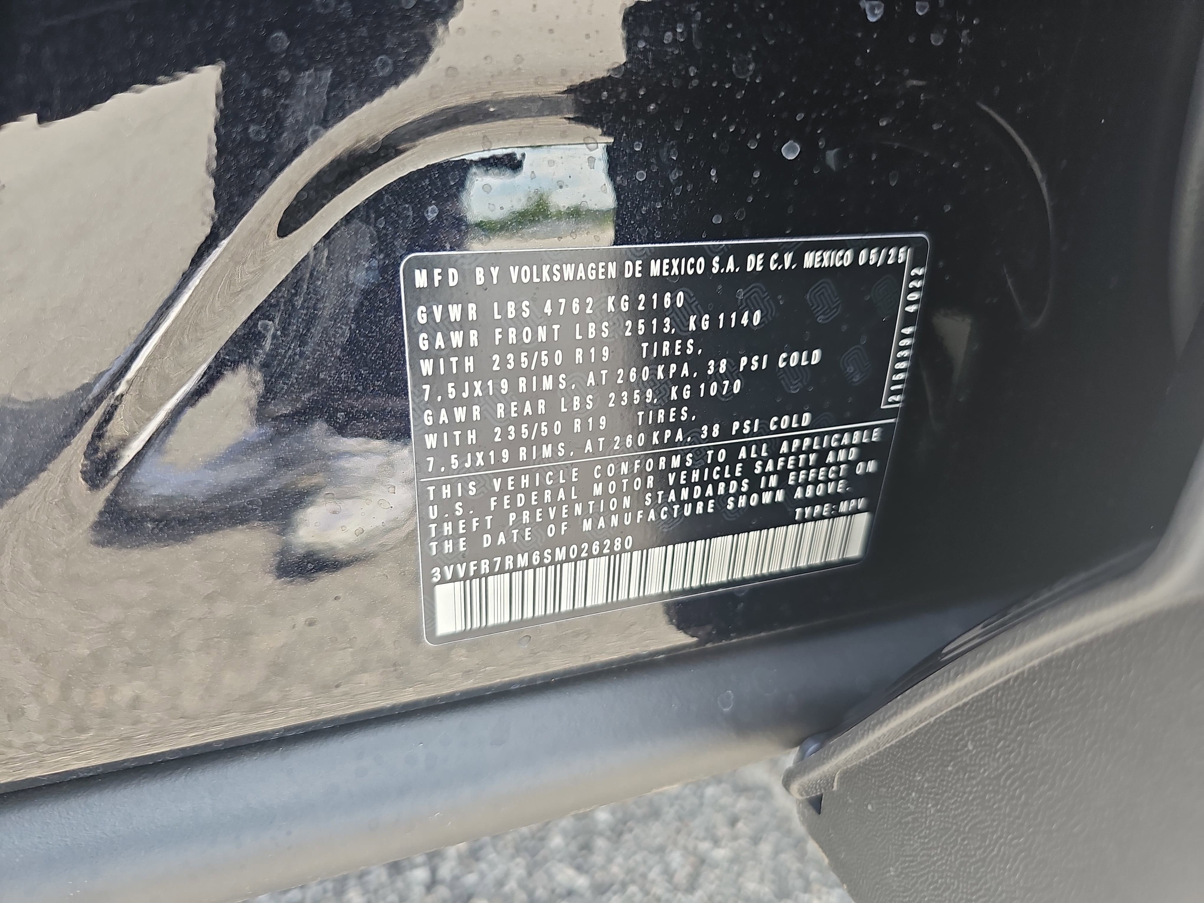 2025 Volkswagen Tiguan SE