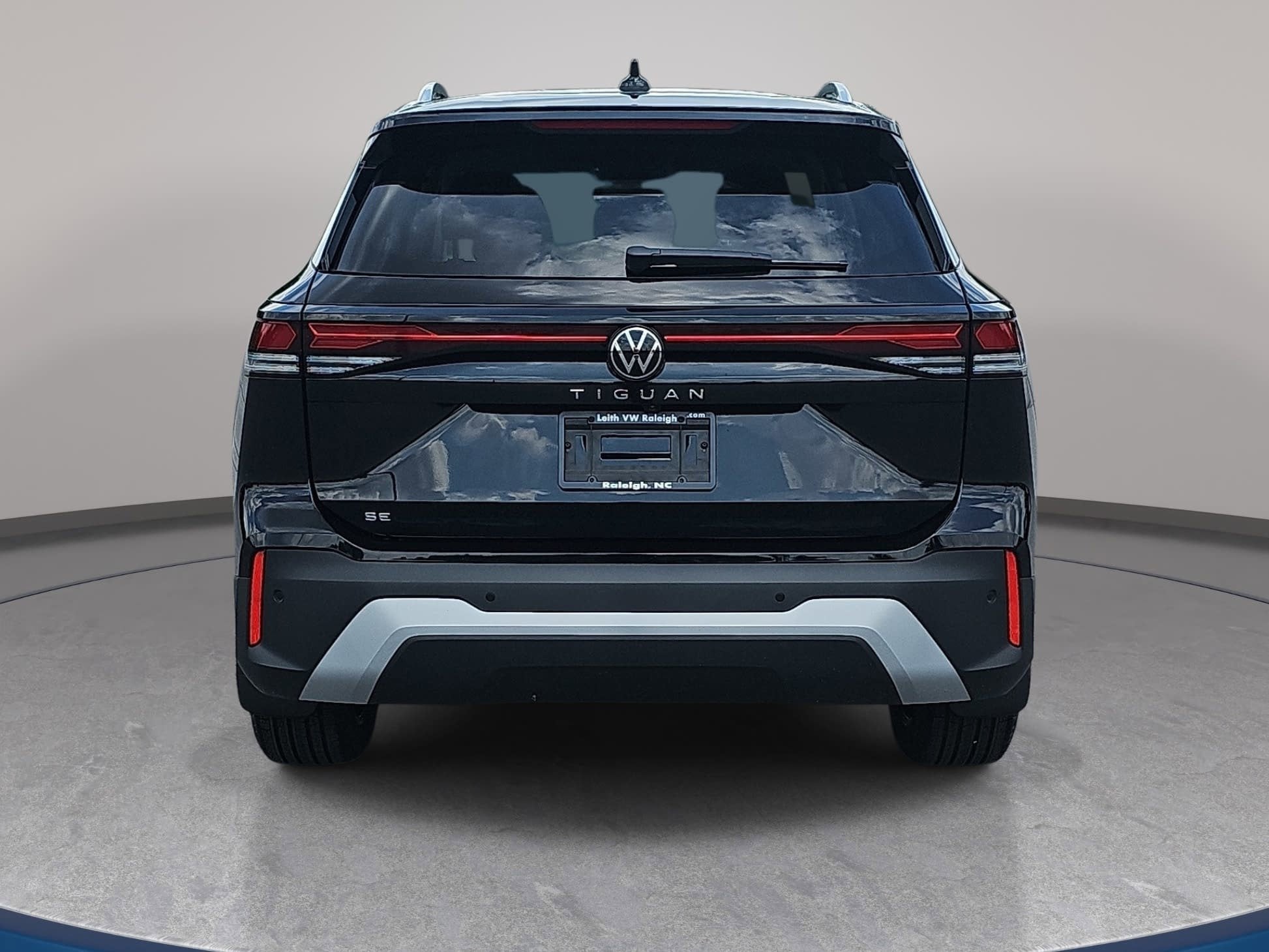 2025 Volkswagen Tiguan SE