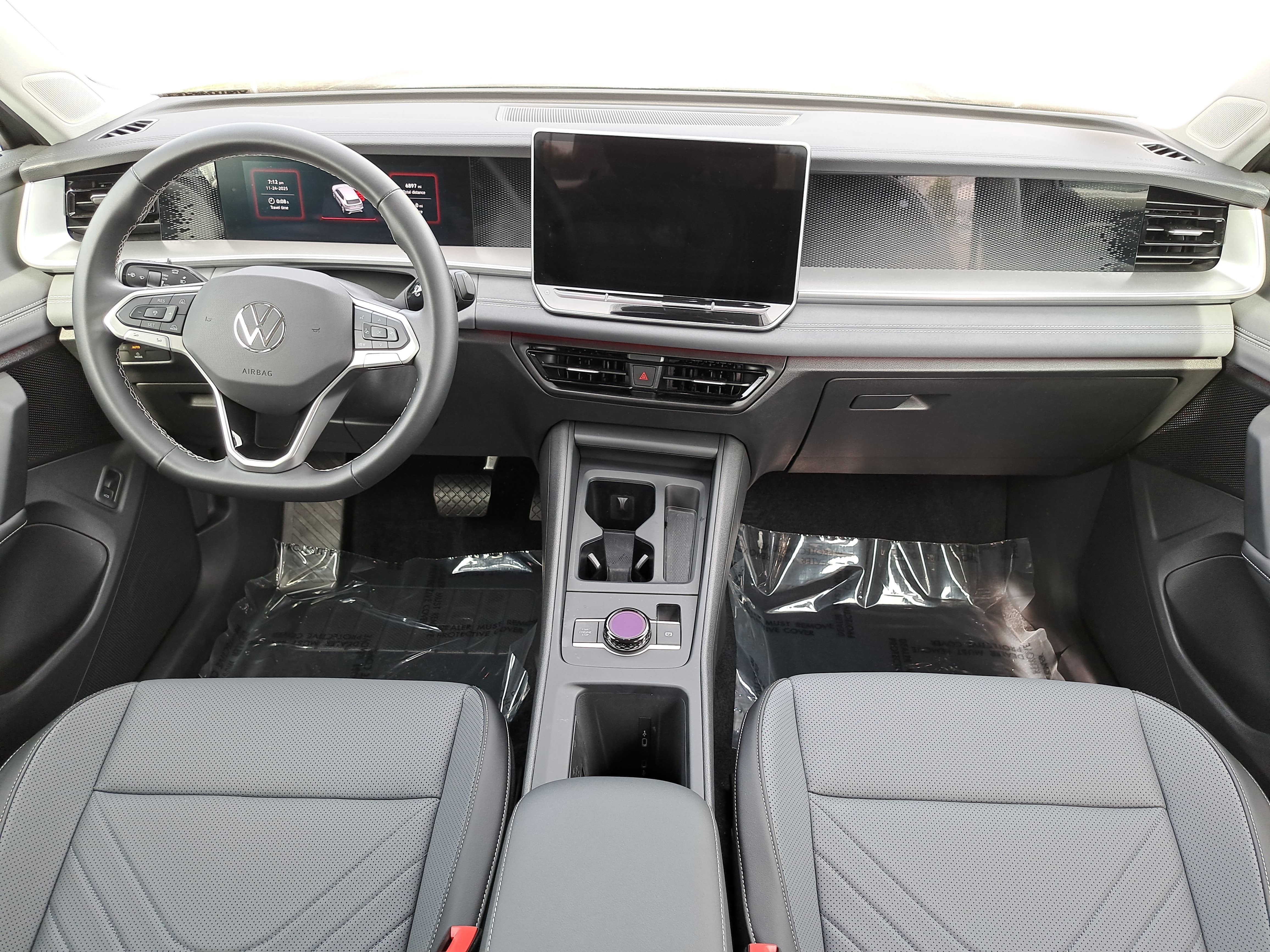2025 Volkswagen Tiguan SE