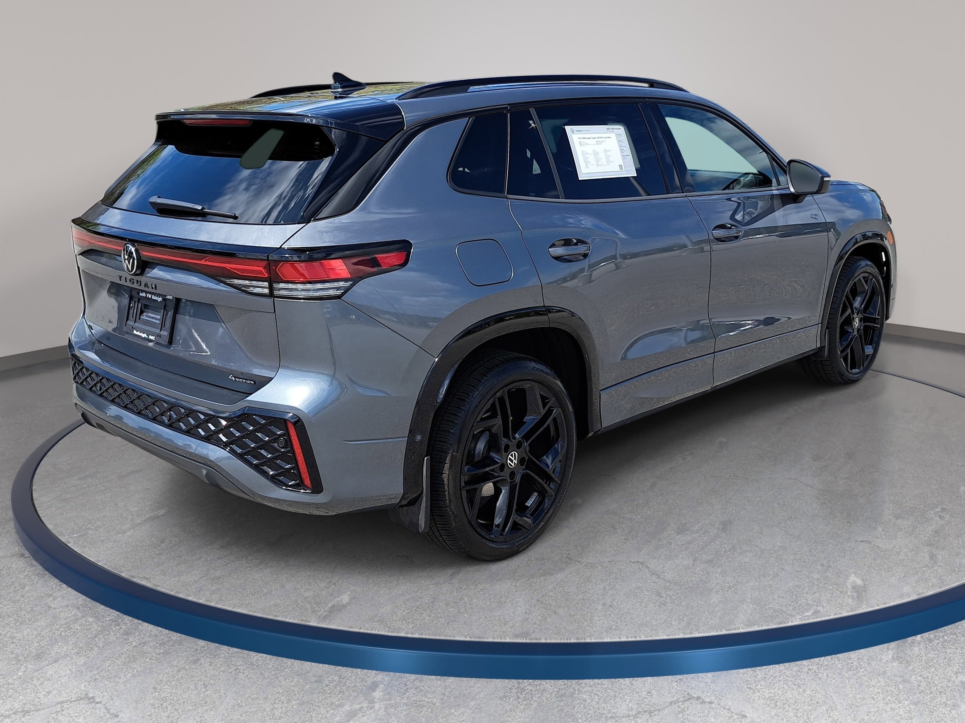 2025 Volkswagen Tiguan SE R-Line Black