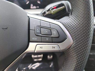 2025 Volkswagen Tiguan SE R-Line Black