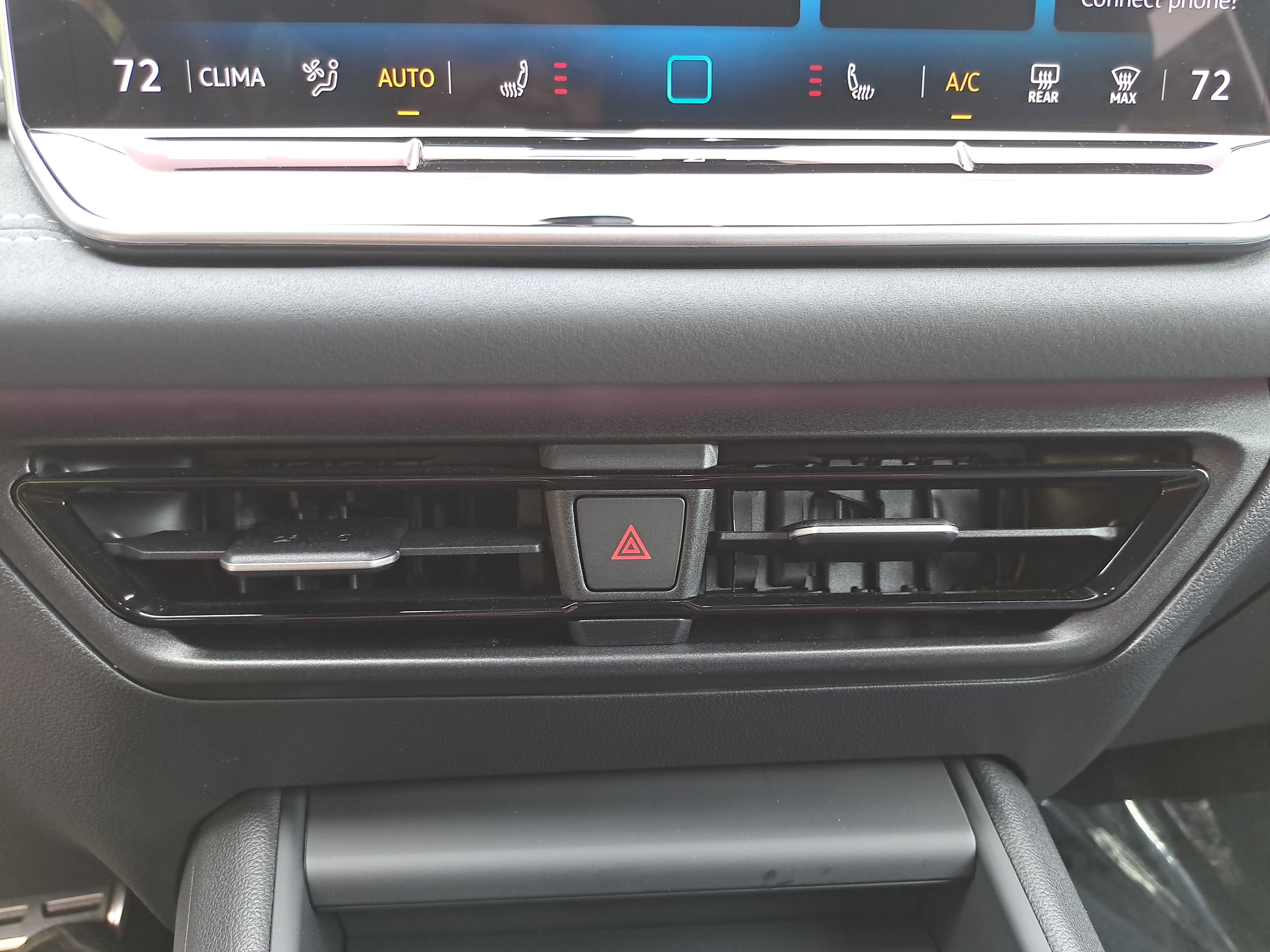 2025 Volkswagen Tiguan SE R-Line Black