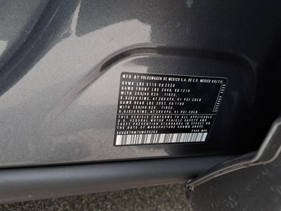 2025 Volkswagen Tiguan SE R-Line Black