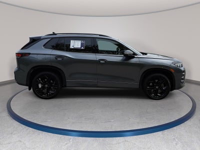 2025 Volkswagen Tiguan SE R-Line Black