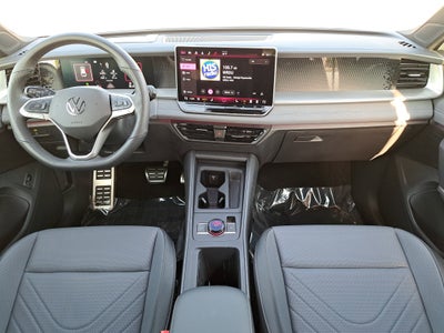 2025 Volkswagen Tiguan SE R-Line Black