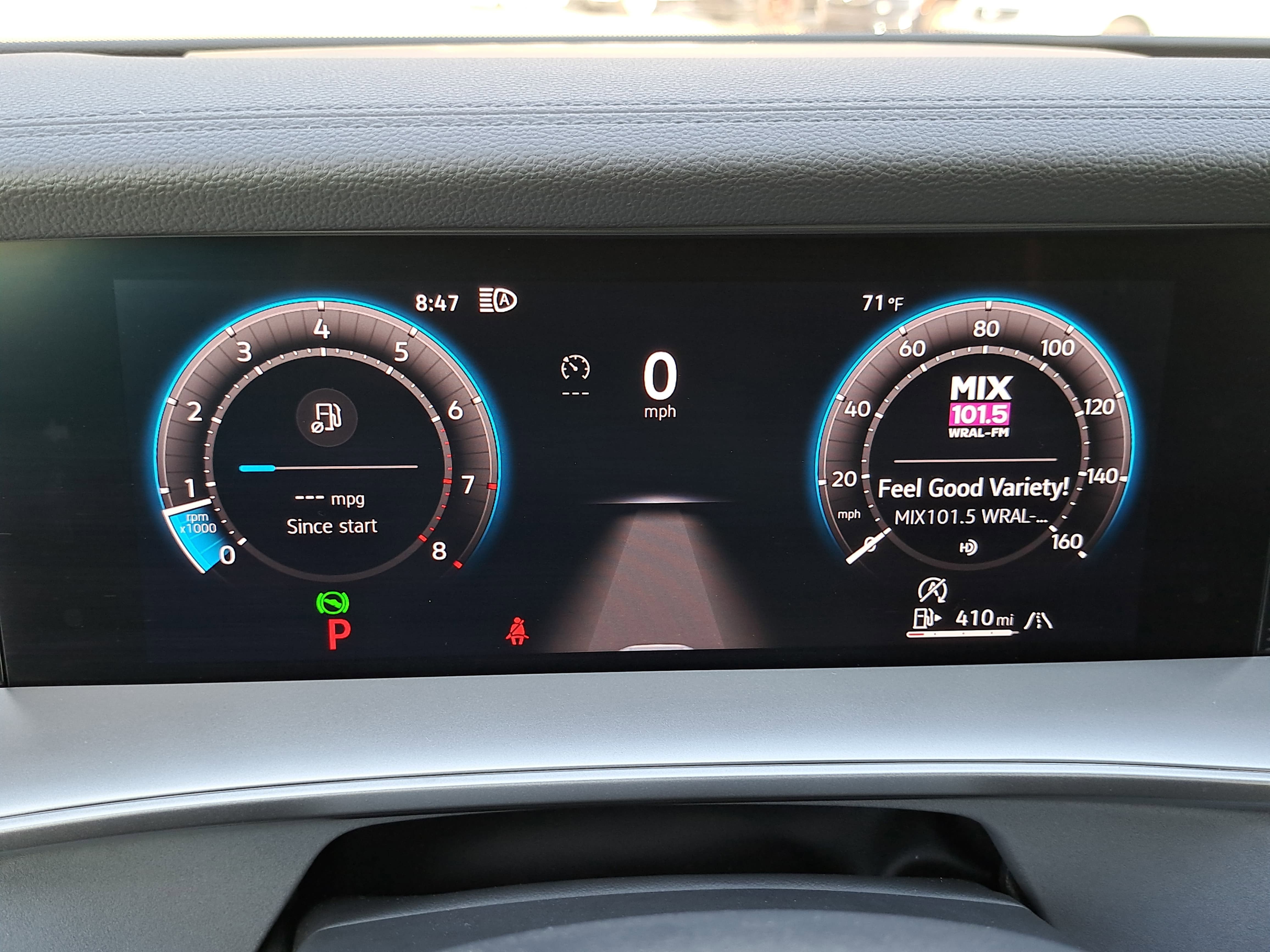 2025 Volkswagen Tiguan SE R-Line Black