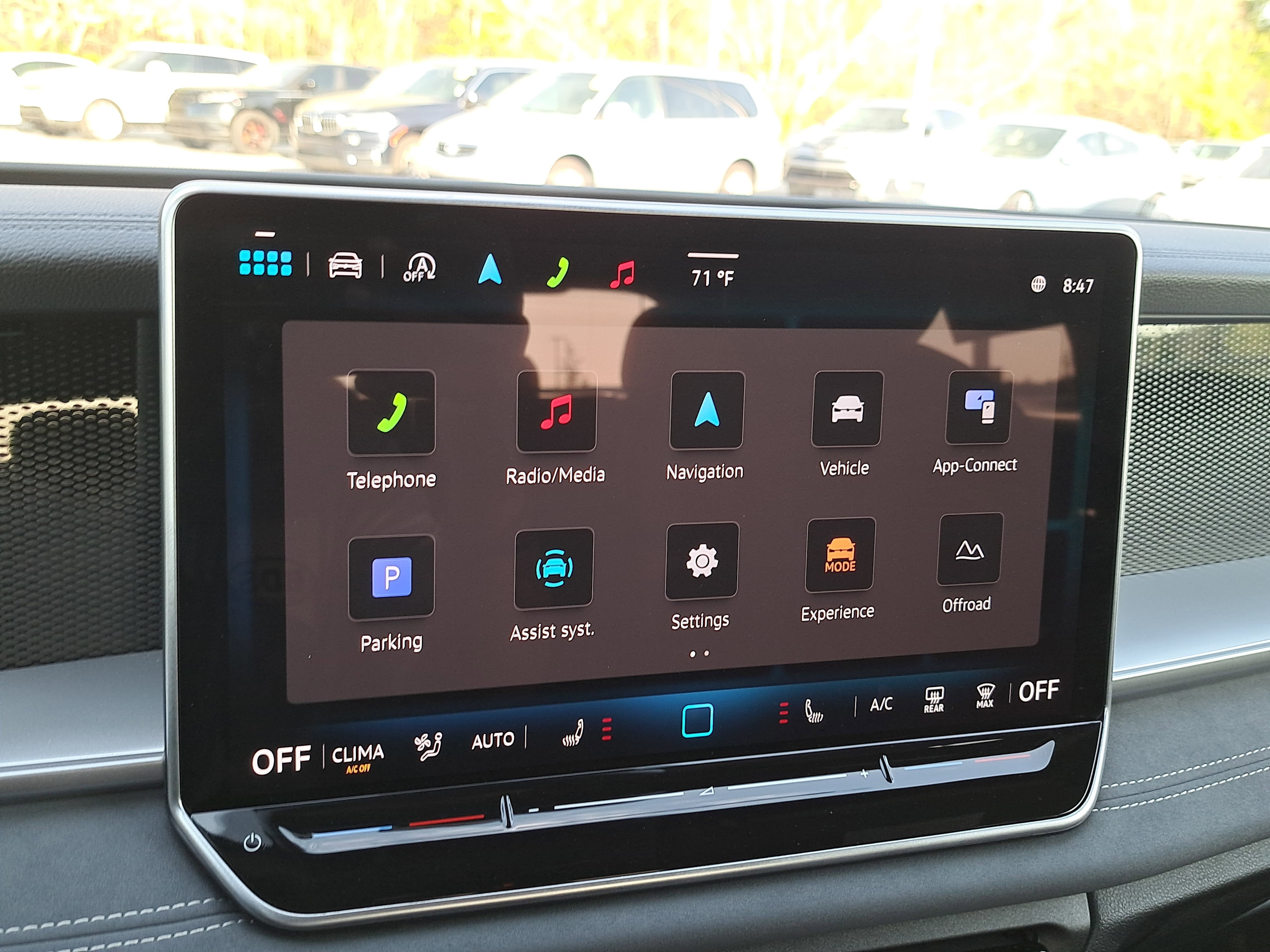 2025 Volkswagen Tiguan SE R-Line Black