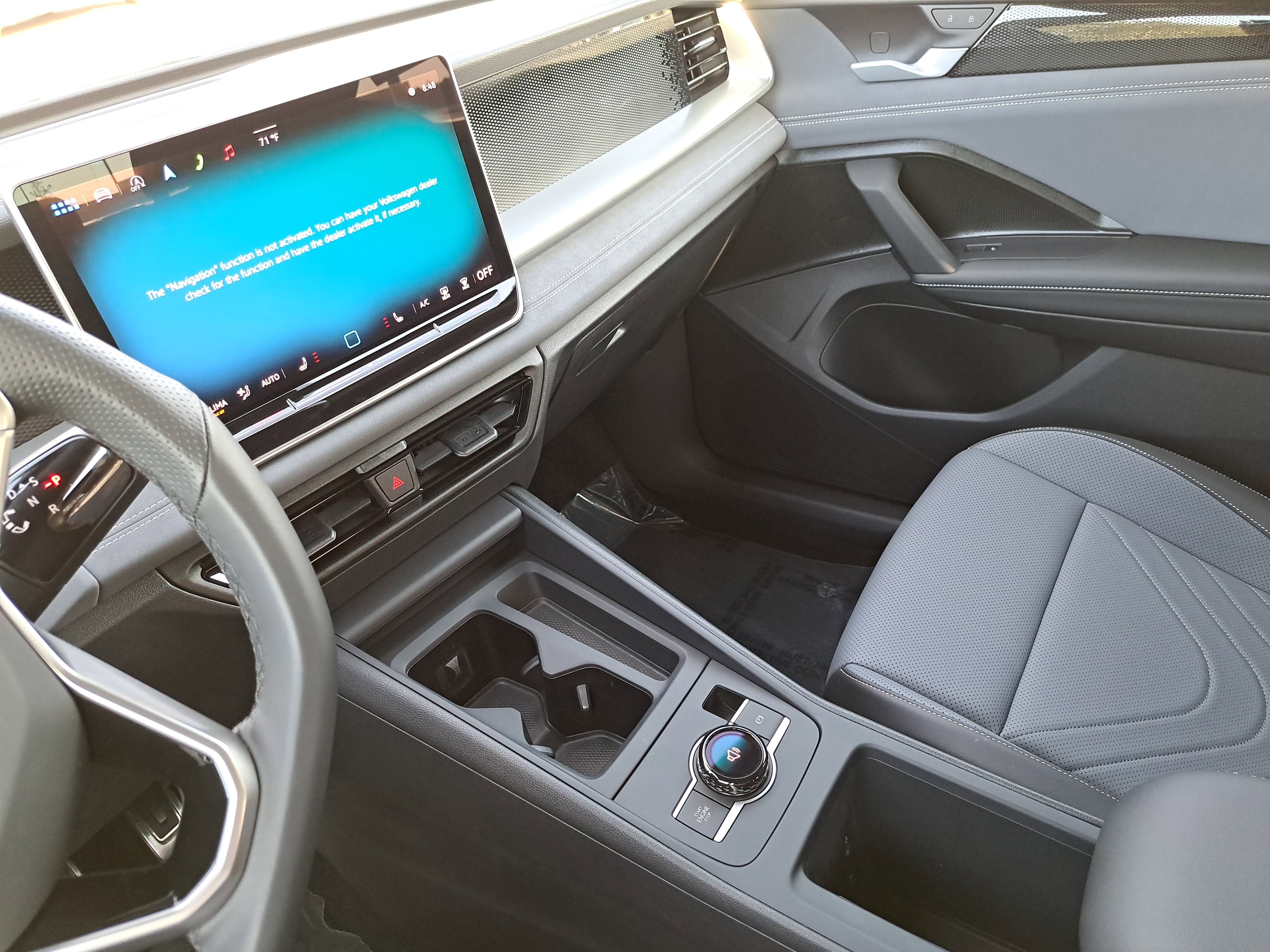 2025 Volkswagen Tiguan SE R-Line Black