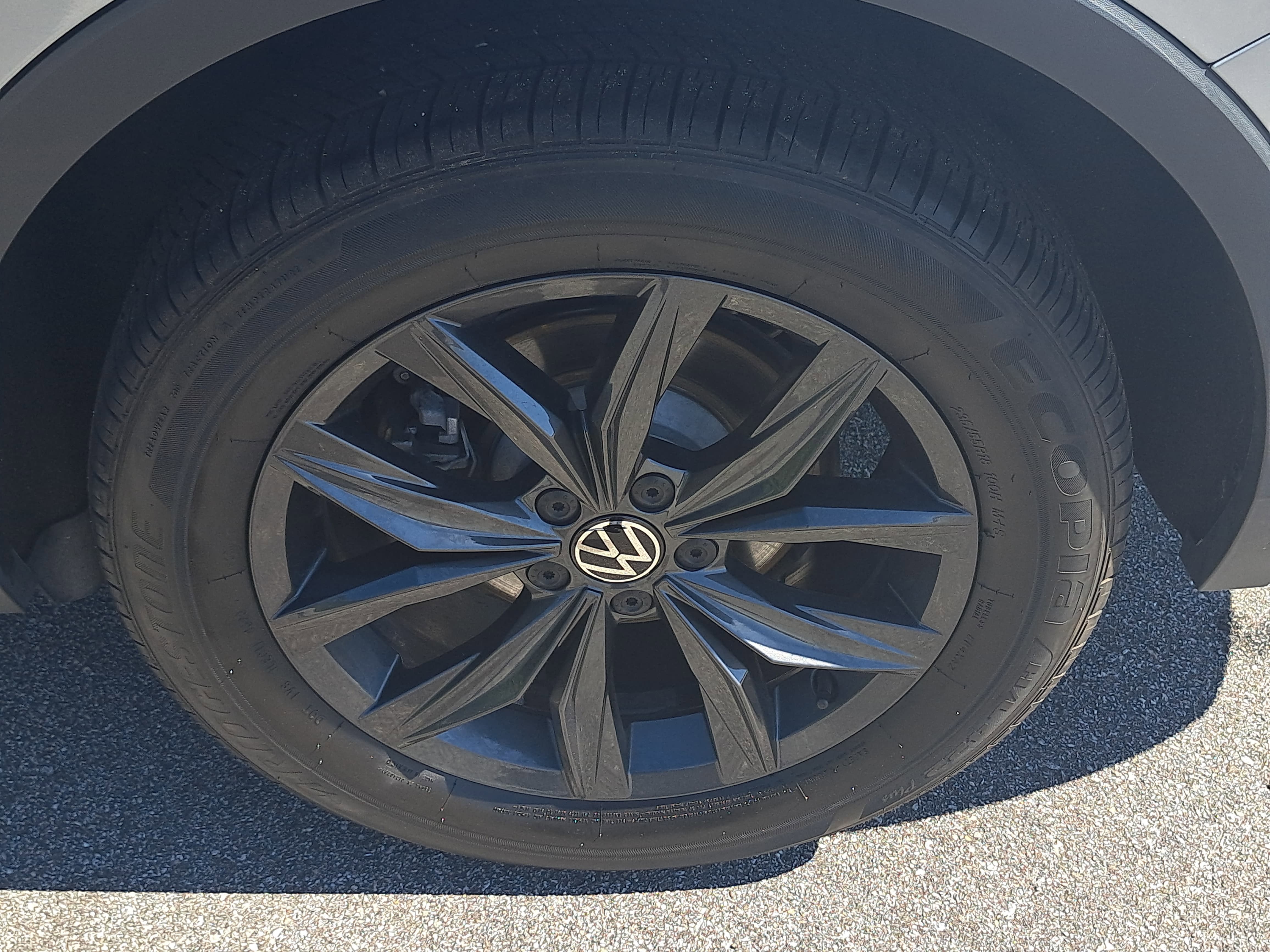 2024 Volkswagen Tiguan SE