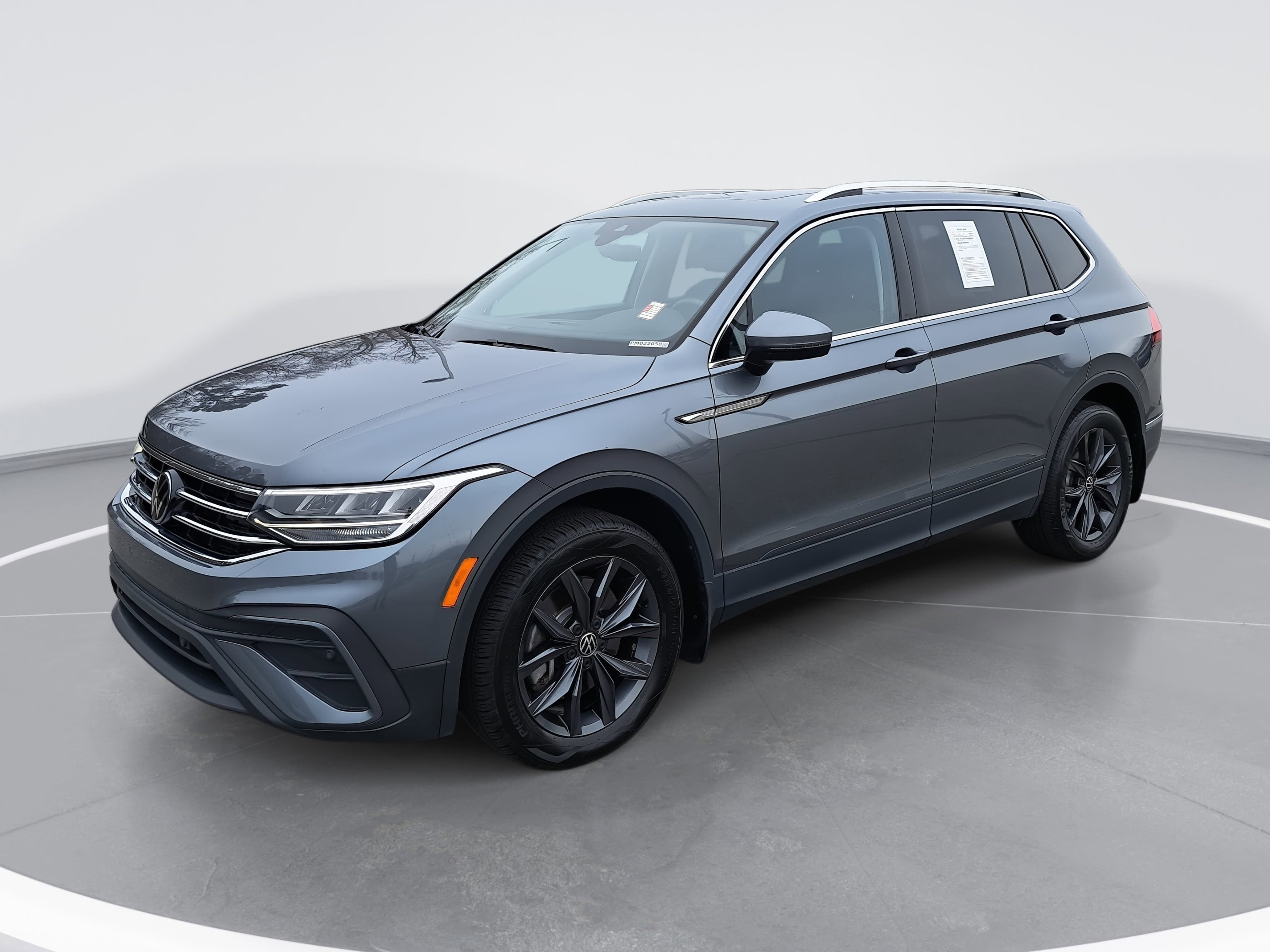 2023 Volkswagen Tiguan SE