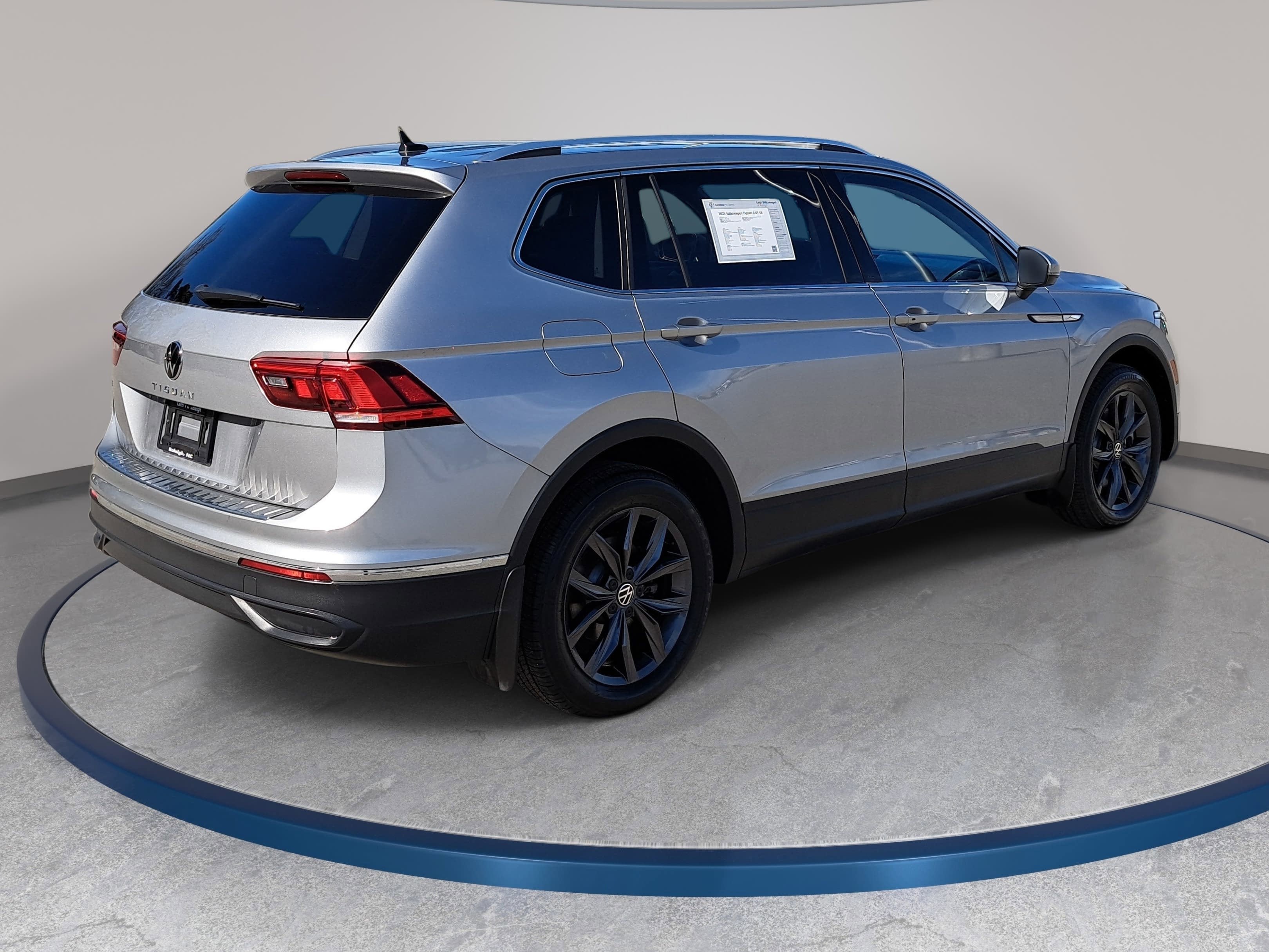 2023 Volkswagen Tiguan SE