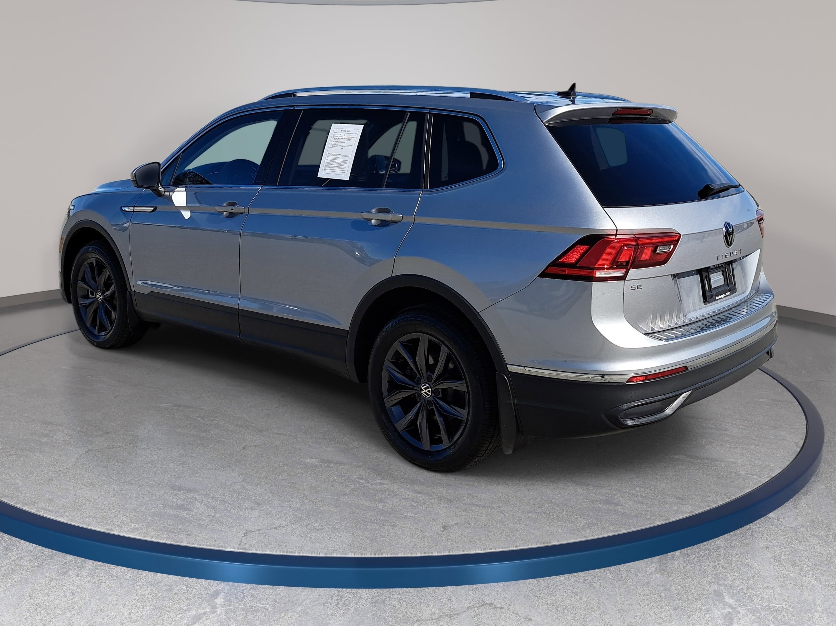 2023 Volkswagen Tiguan SE