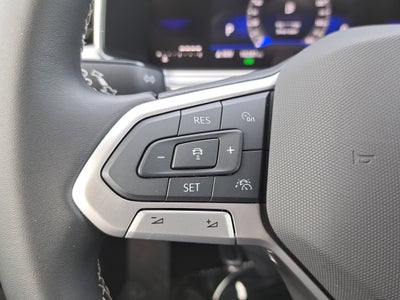 2025 Volkswagen Taos SE