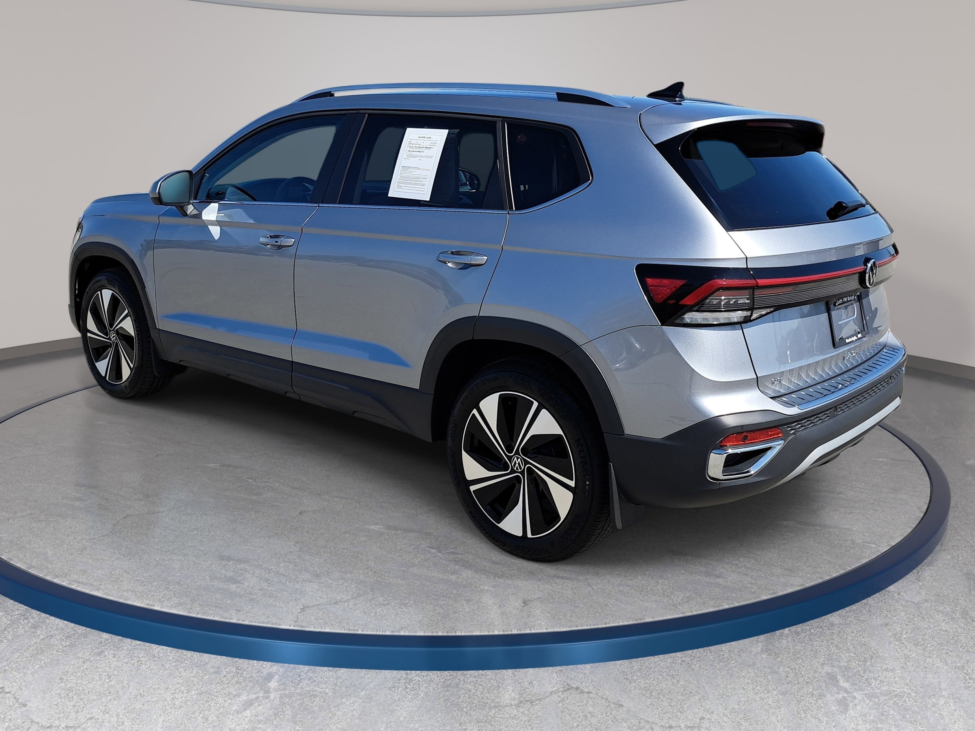 2025 Volkswagen Taos SE