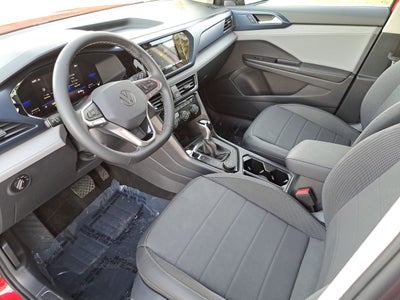 2024 Volkswagen Taos SE