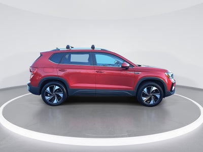 2024 Volkswagen Taos SE