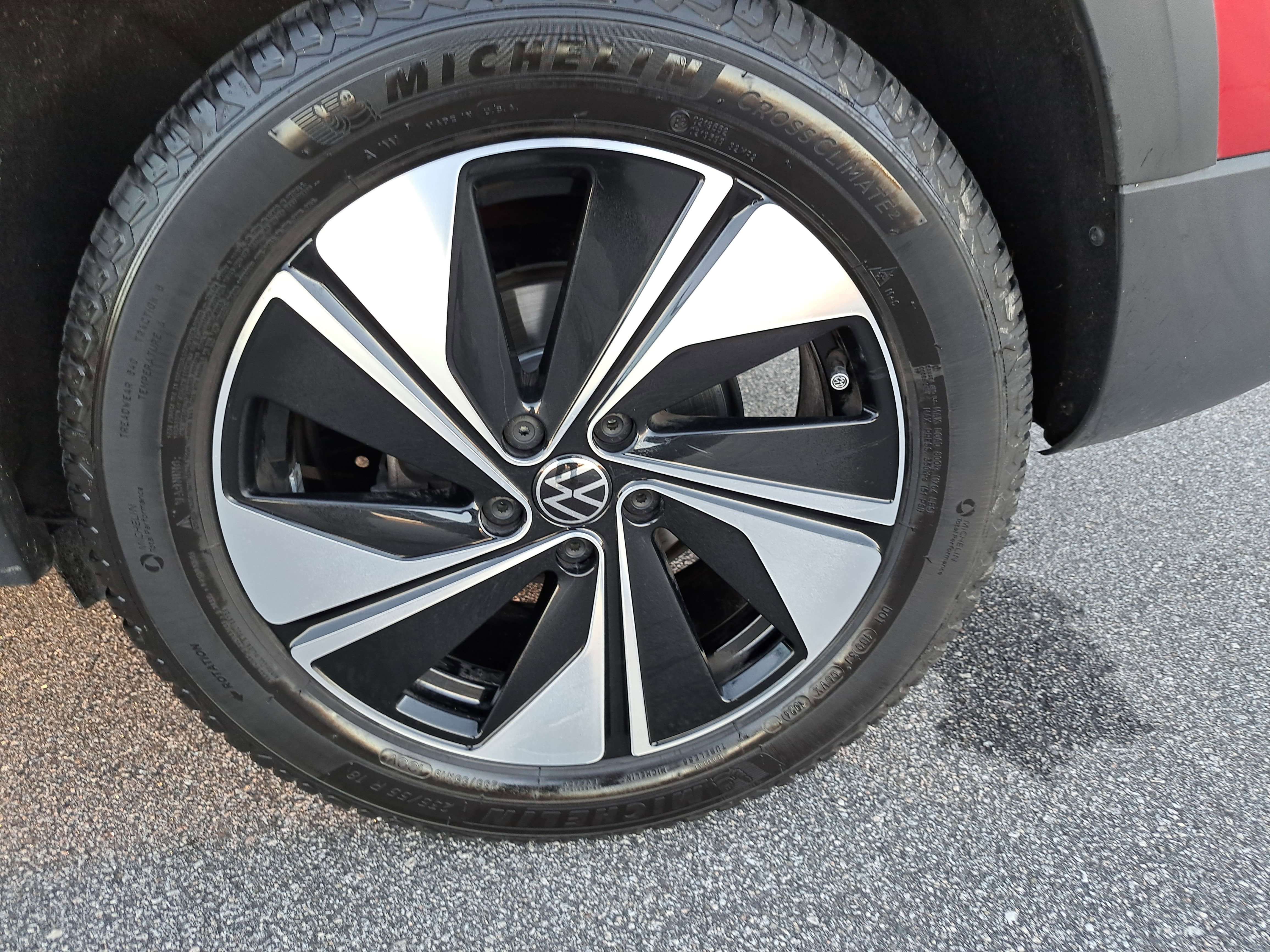 2024 Volkswagen Taos SE