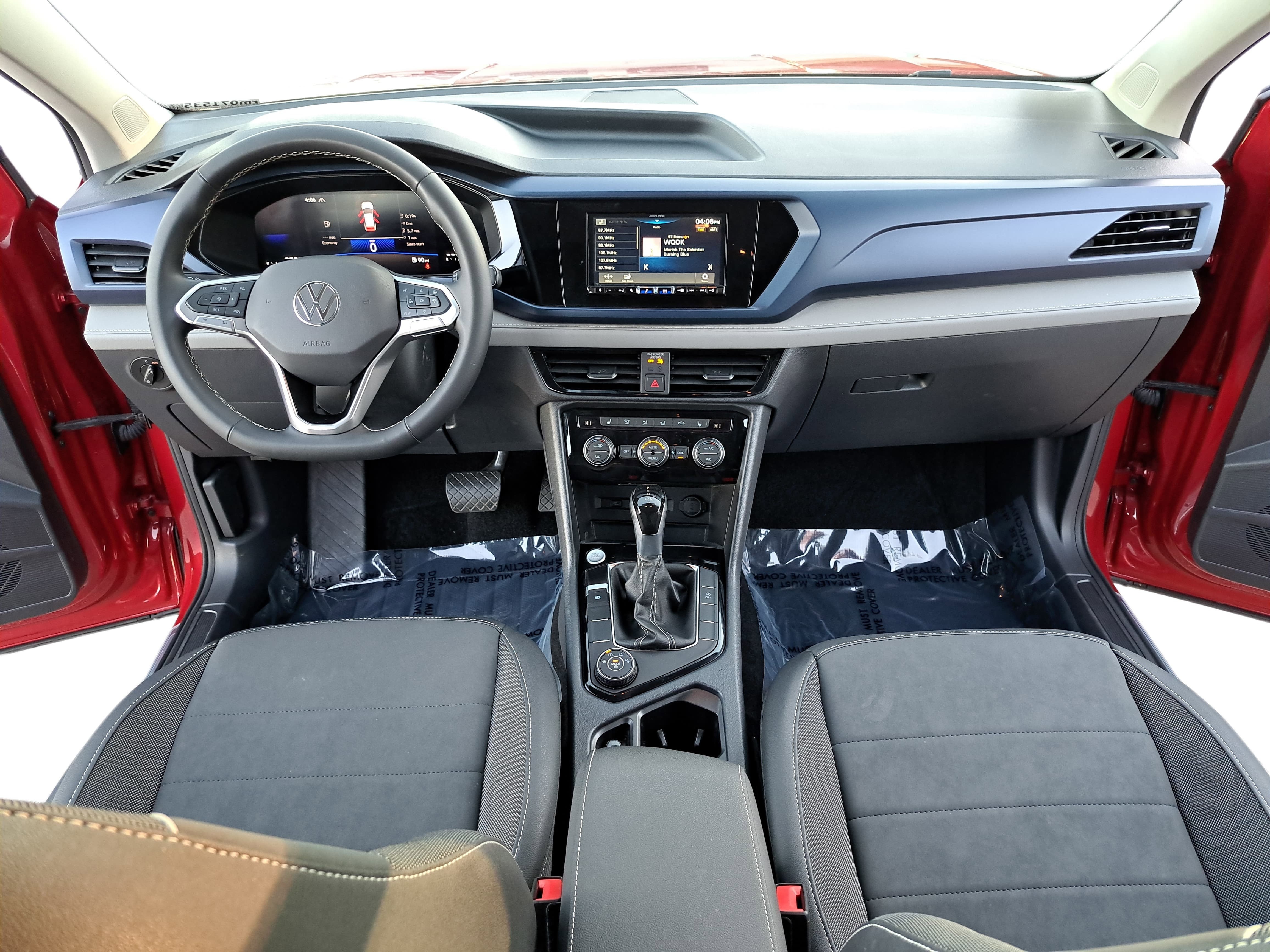 2024 Volkswagen Taos SE