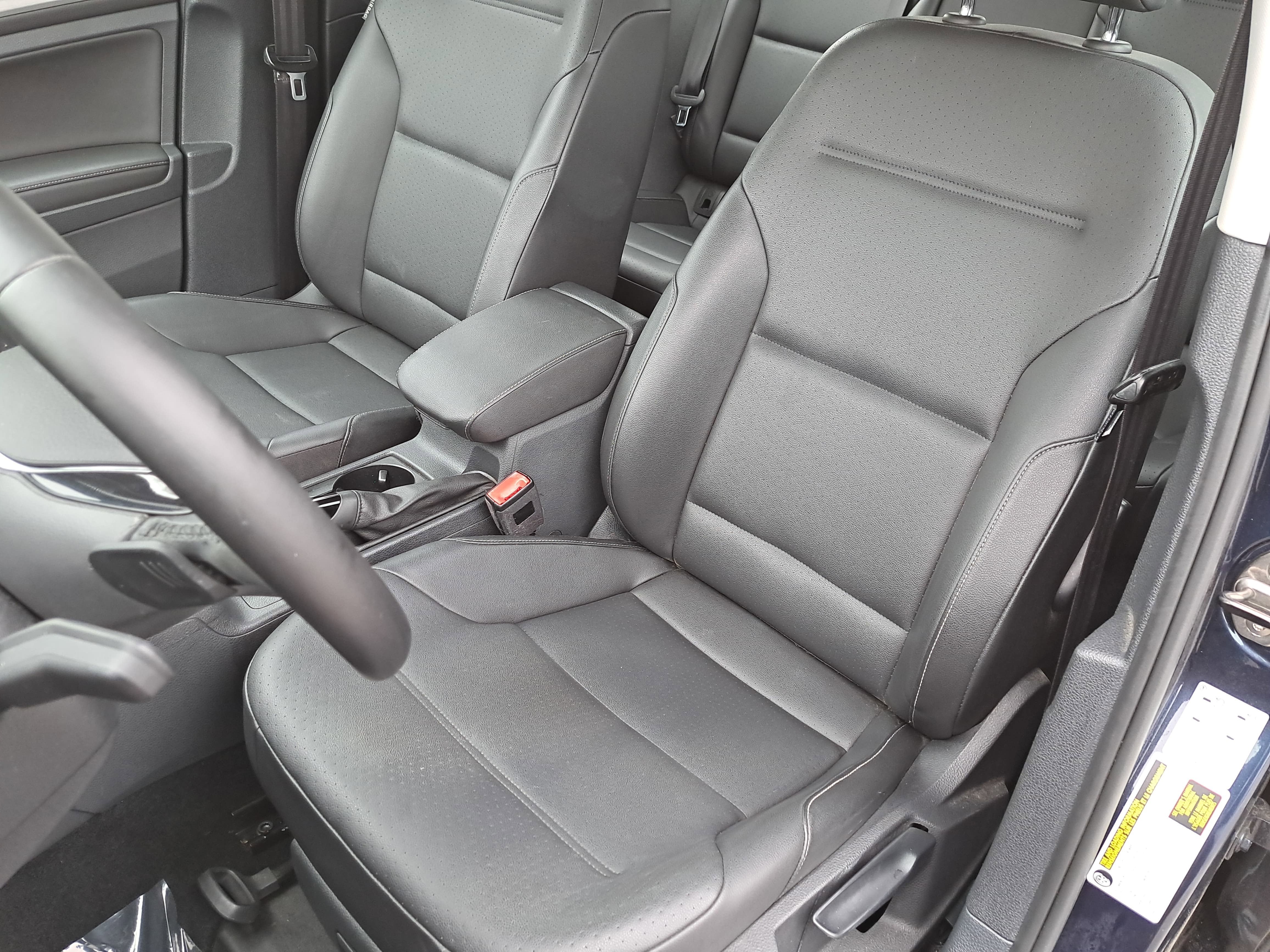 2016 Volkswagen Golf TSI SE