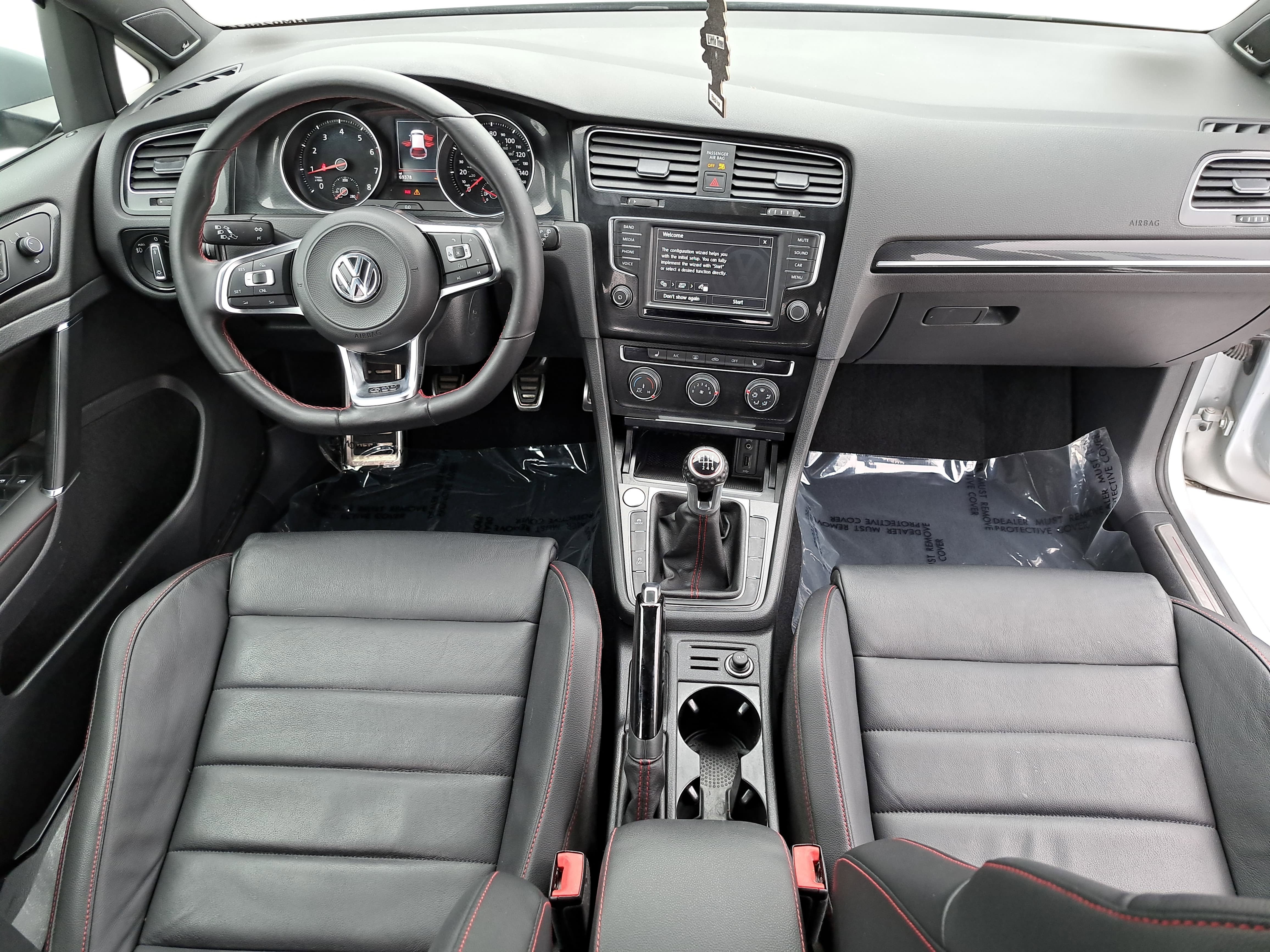 2017 Volkswagen Golf GTI SE