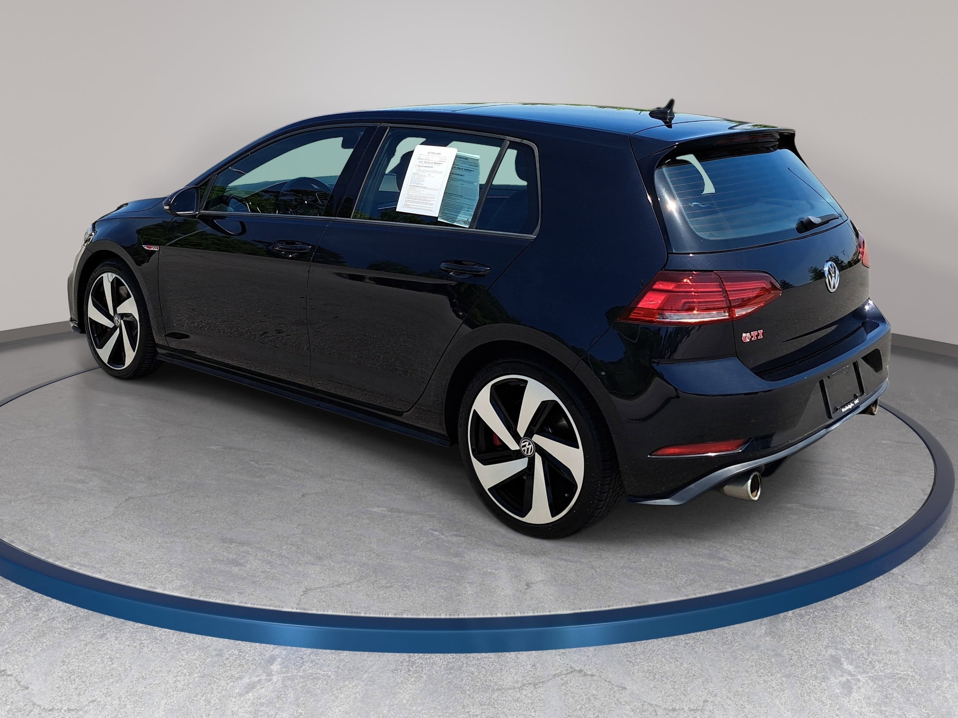 2019 Volkswagen Golf GTI SE