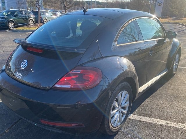 2018 Volkswagen Beetle S