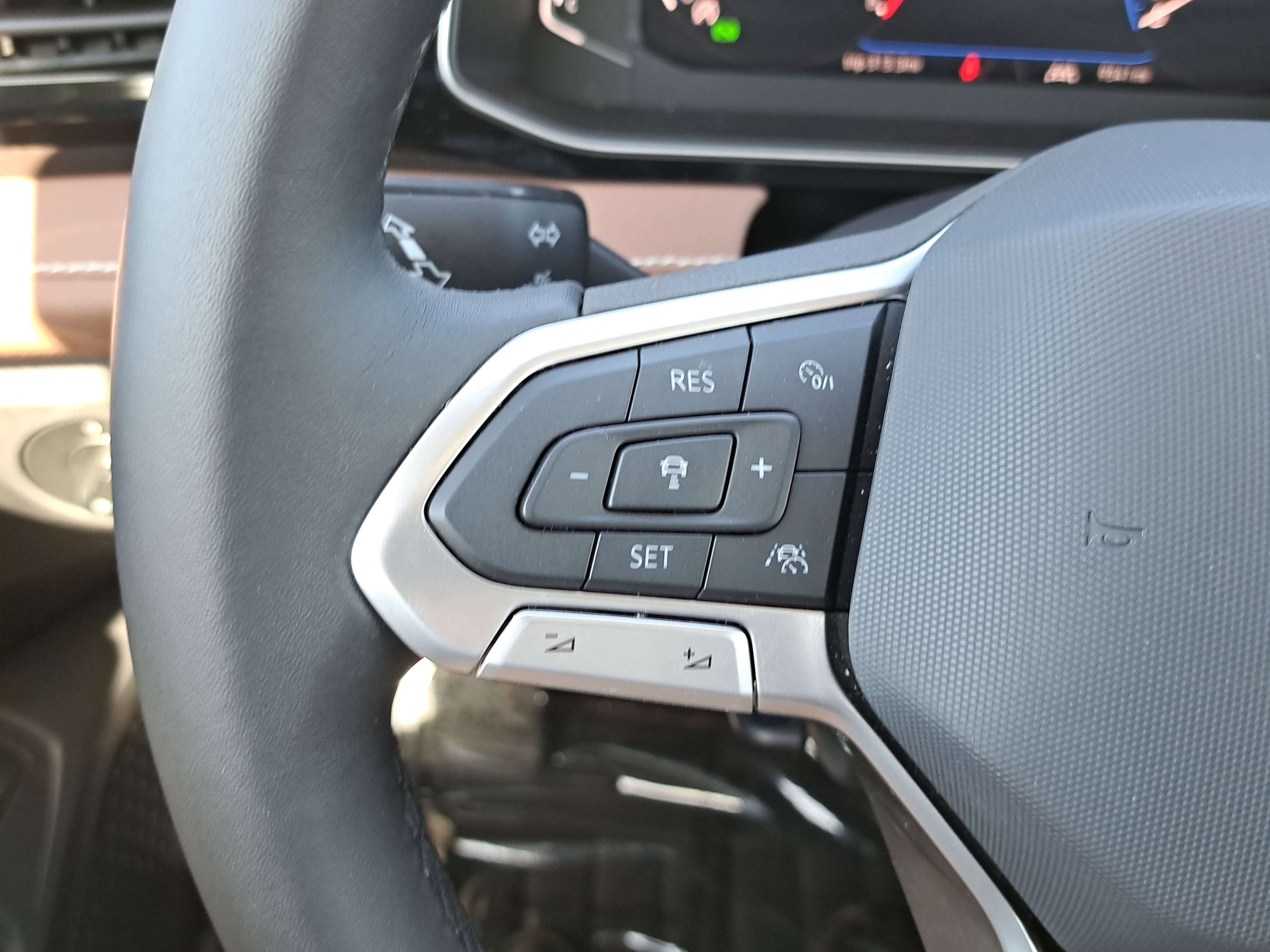 2025 Volkswagen Jetta SEL