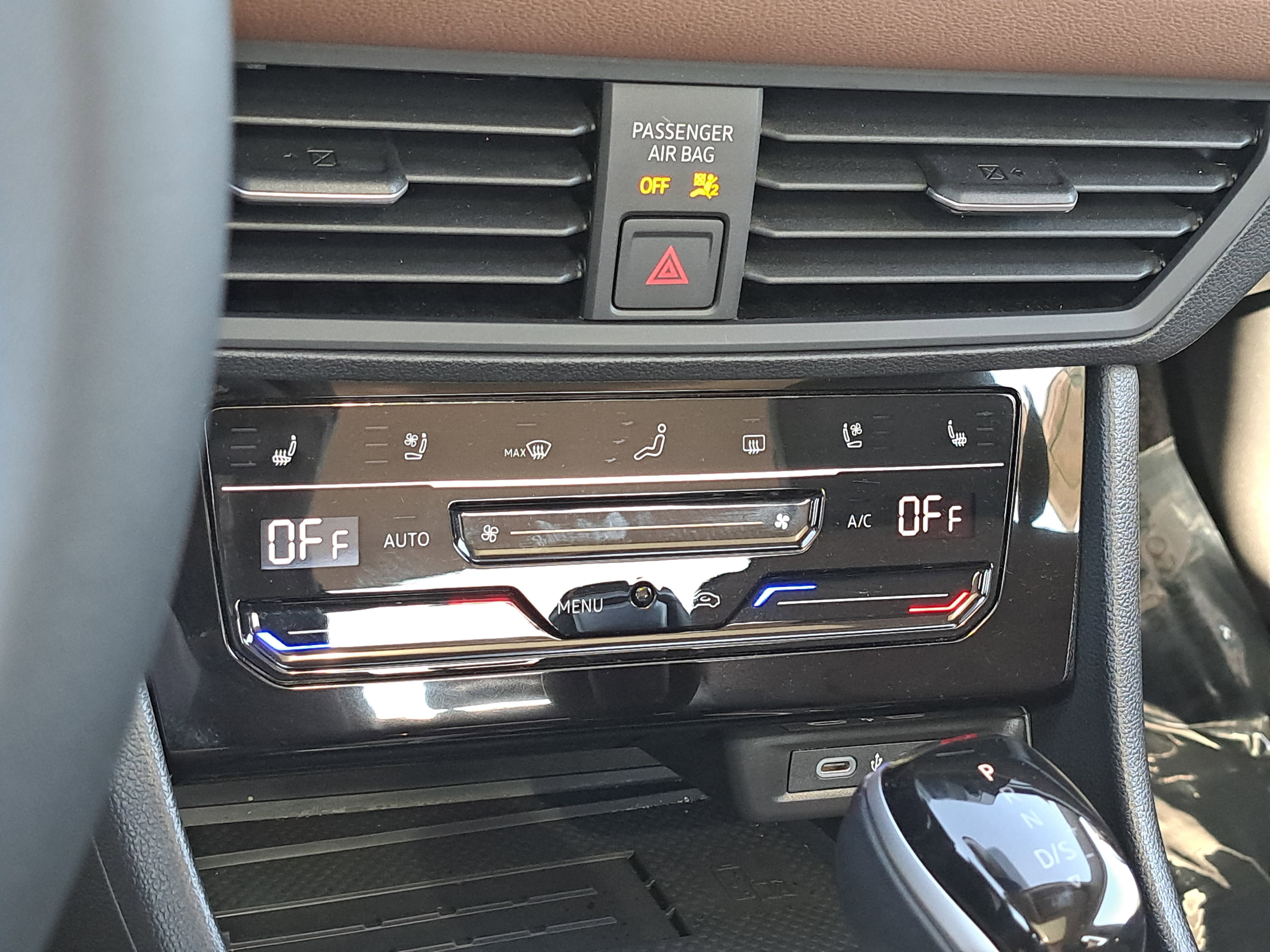 2025 Volkswagen Jetta SEL