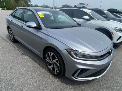 2025 Volkswagen Jetta SEL