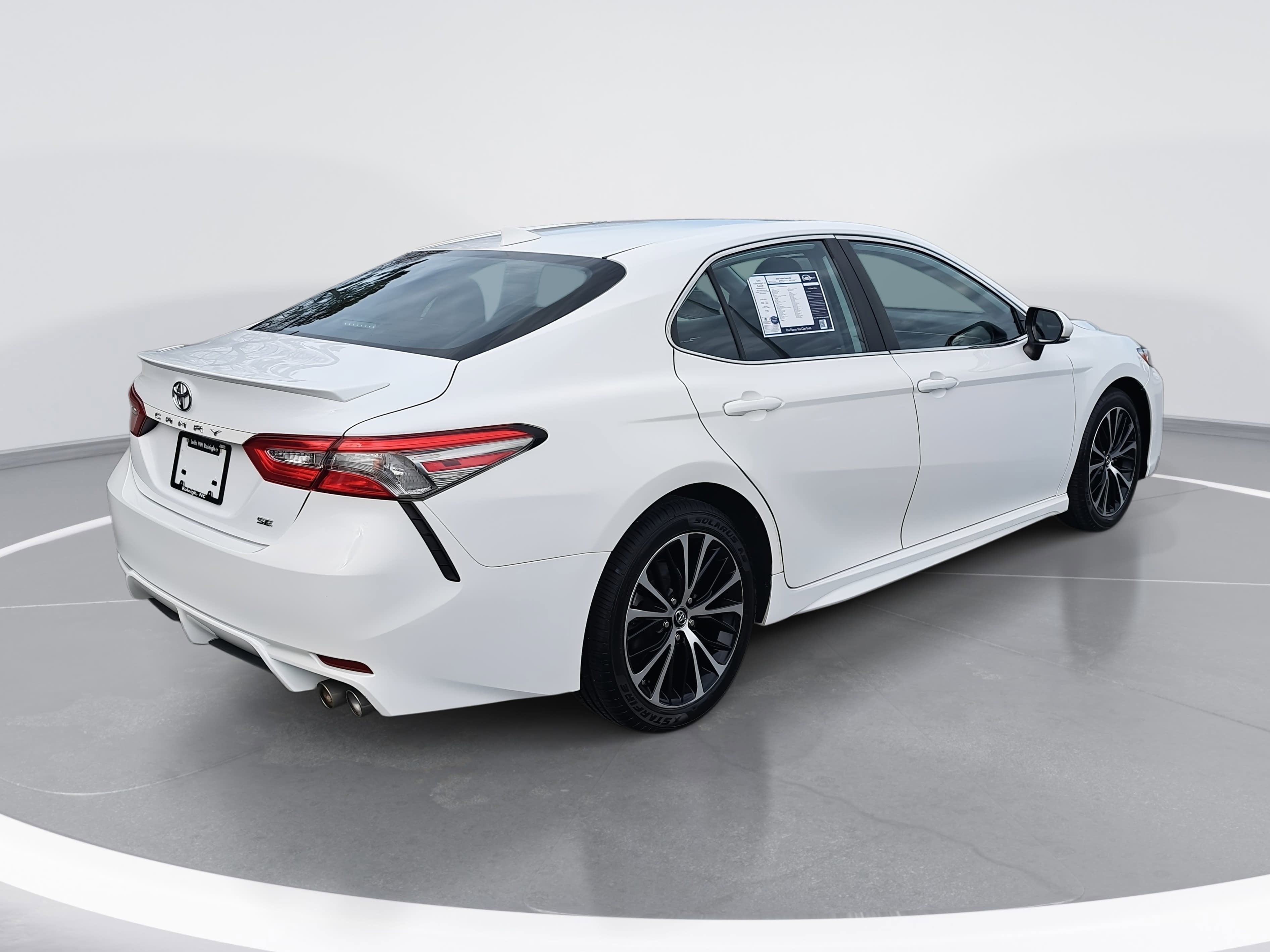 2019 Toyota Camry SE