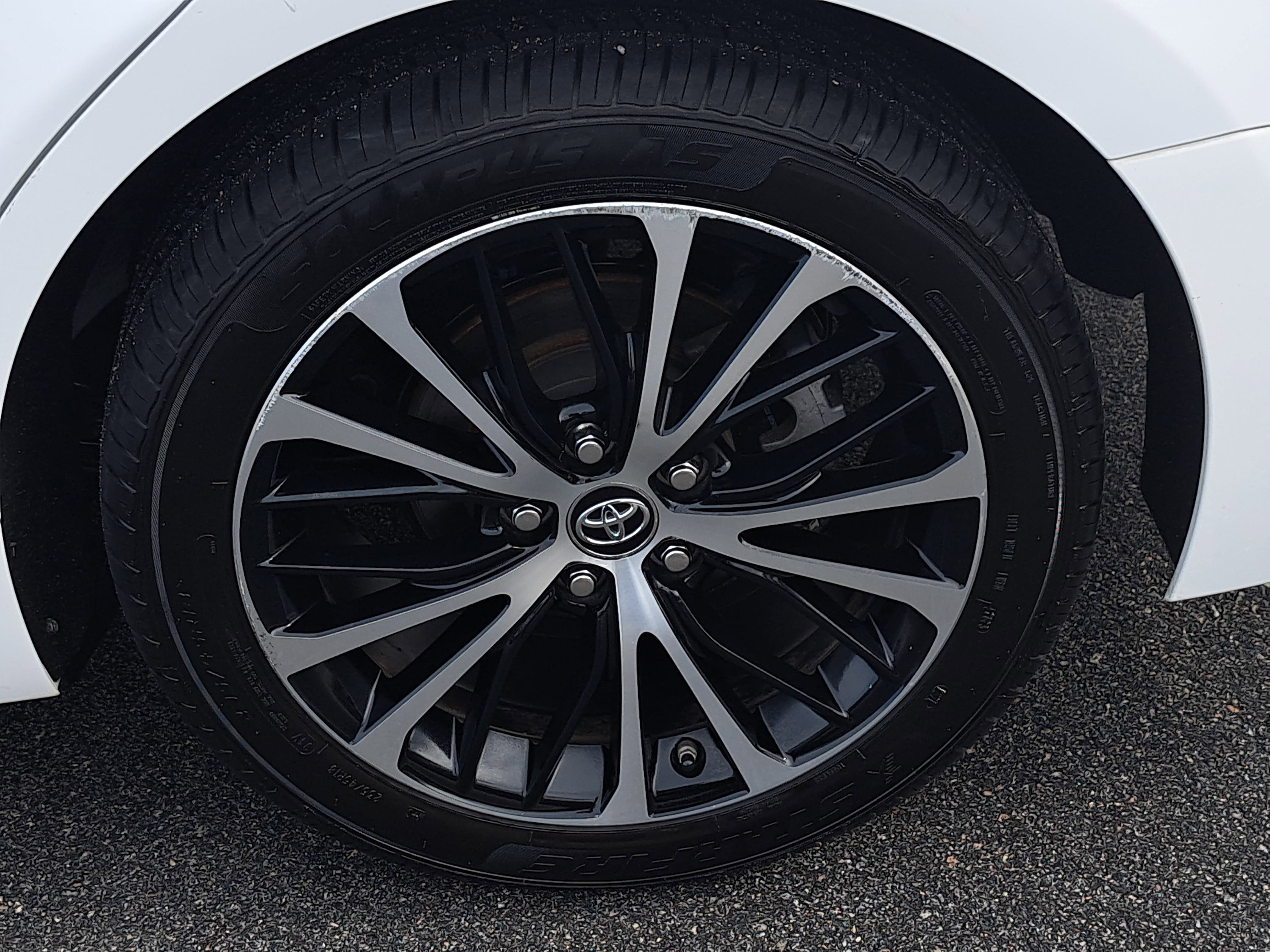 2019 Toyota Camry SE