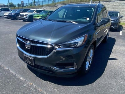 2020 Buick Enclave Essence
