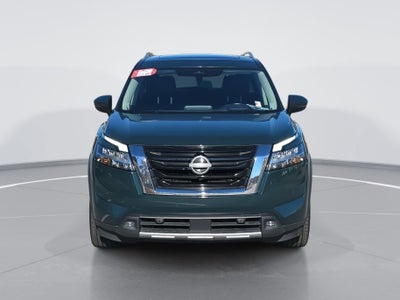 2022 Nissan Pathfinder Platinum