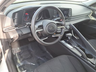 2021 Hyundai Elantra SE