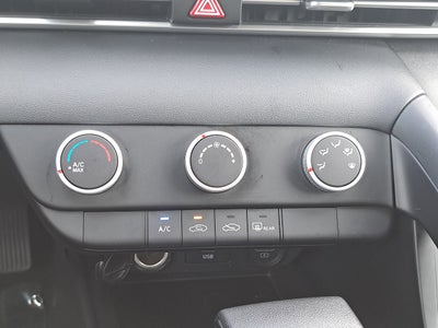 2021 Hyundai Elantra SE