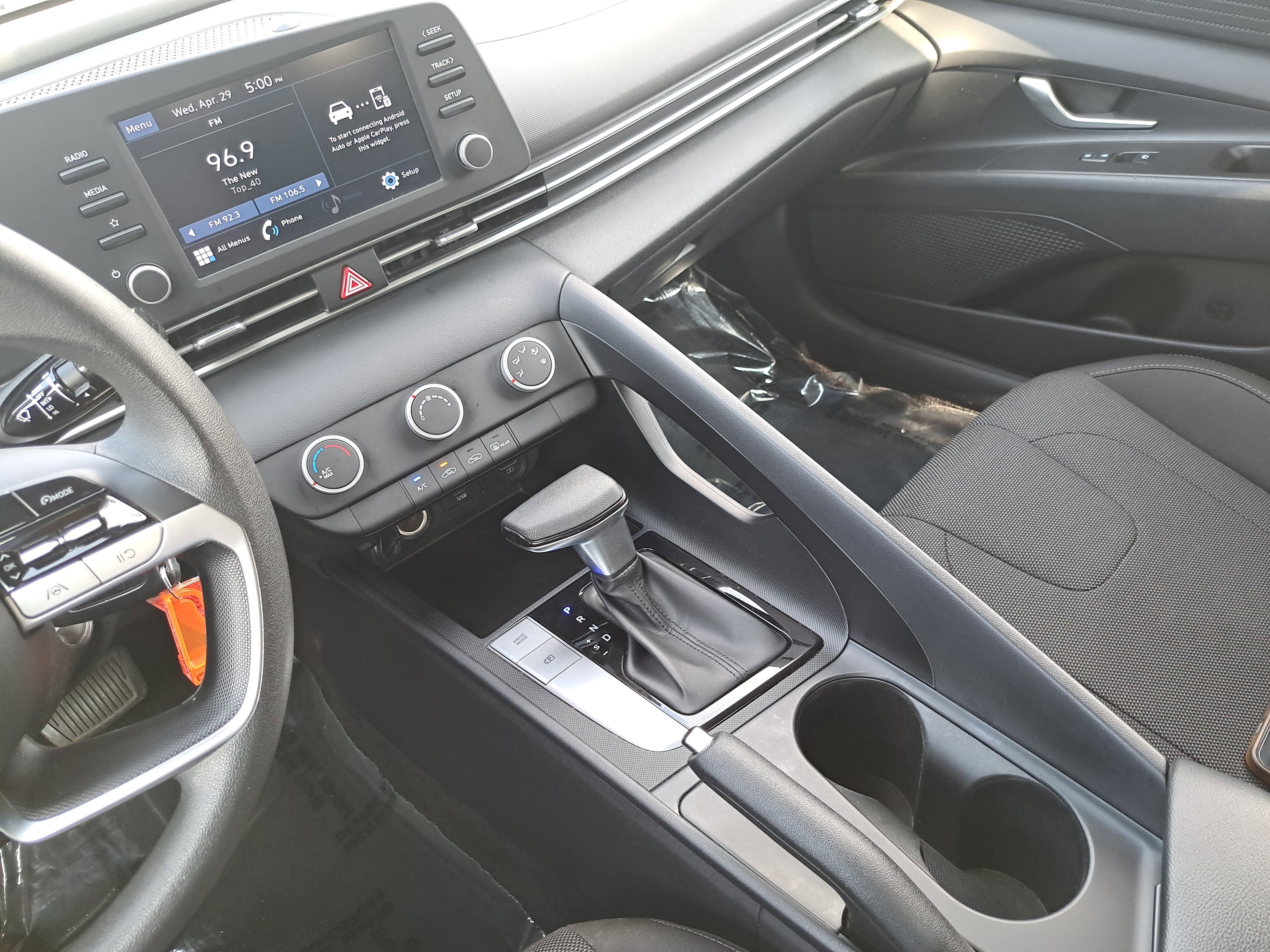 2021 Hyundai Elantra SE