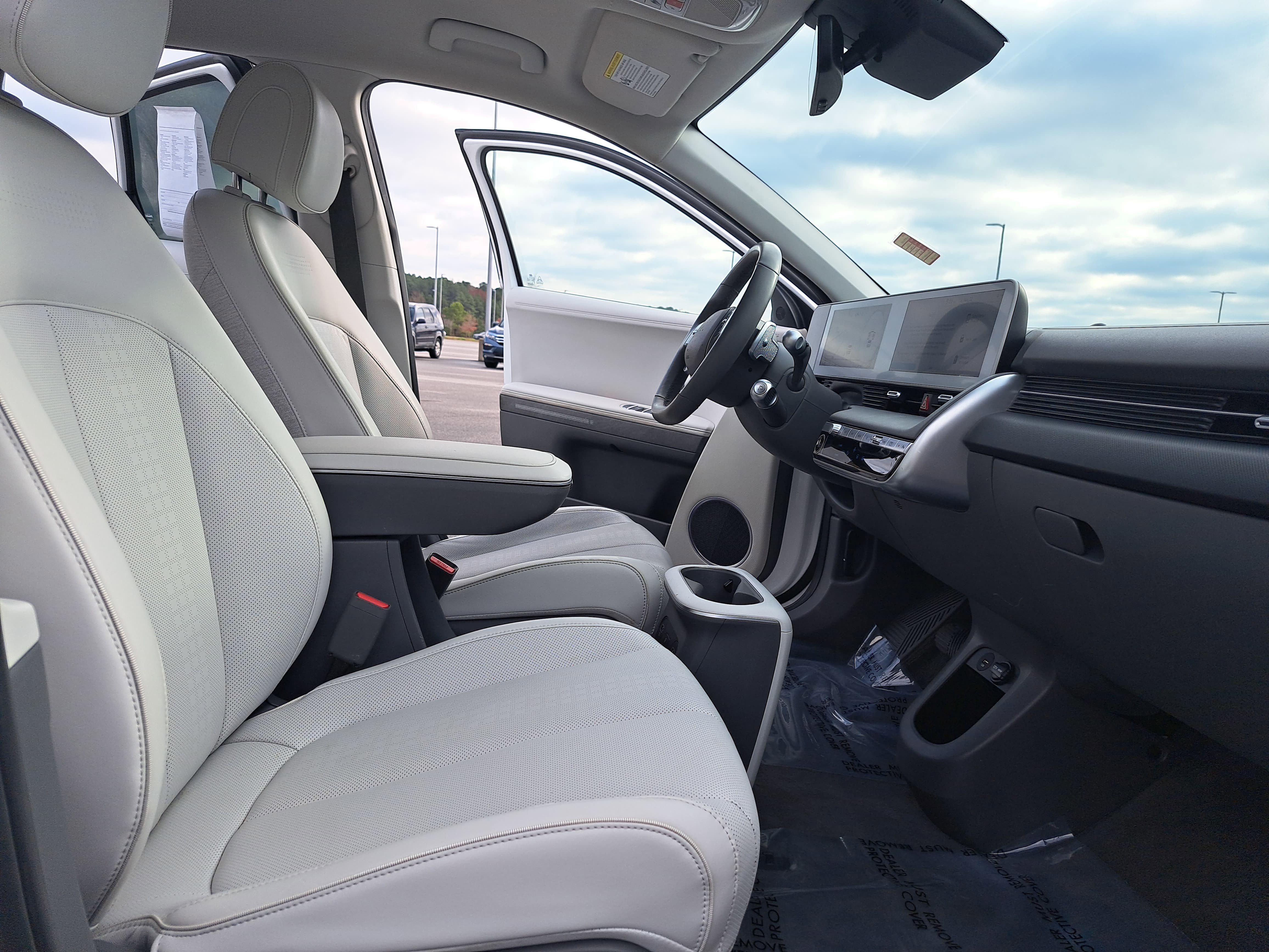 2022 Hyundai IONIQ 5 SEL