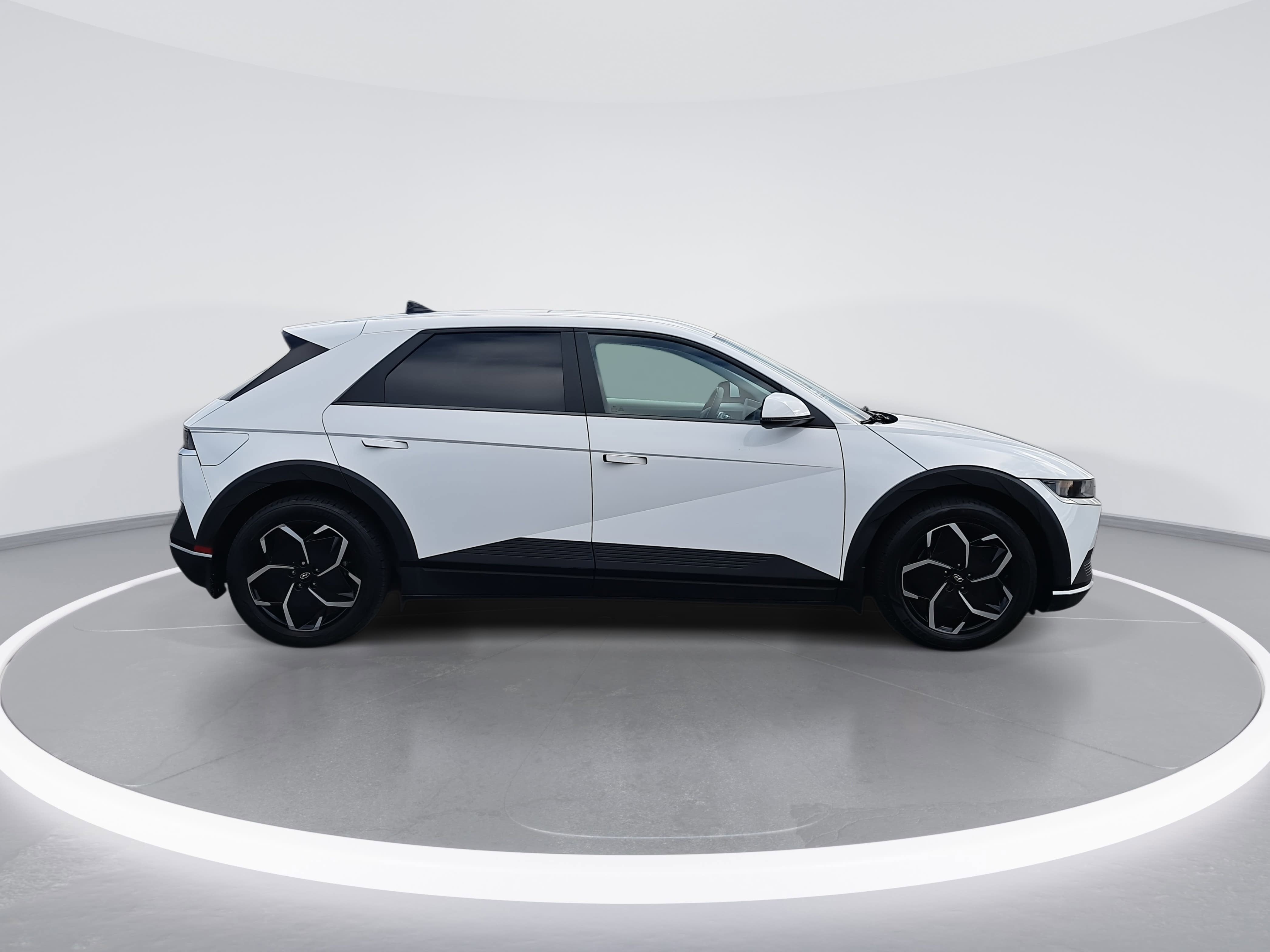 2022 Hyundai IONIQ 5 SEL