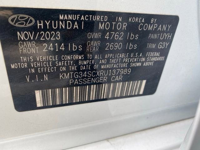 2024 Genesis G70 2.5T