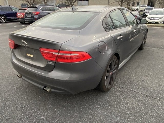 2017 Jaguar XE 35t R-Sport