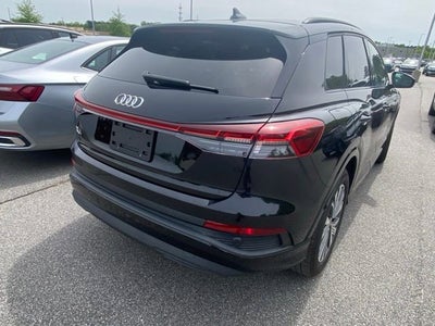 2025 Audi Q4 e-tron Premium