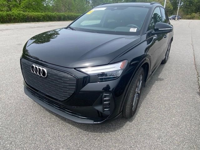 2025 Audi Q4 e-tron Premium