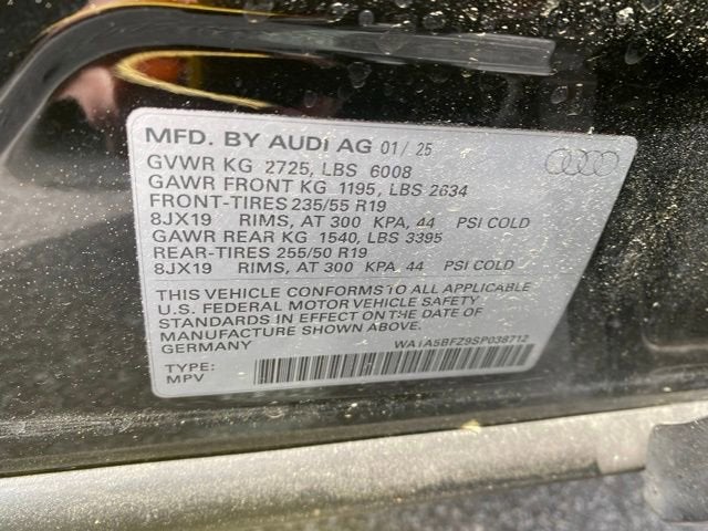 2025 Audi Q4 e-tron Premium