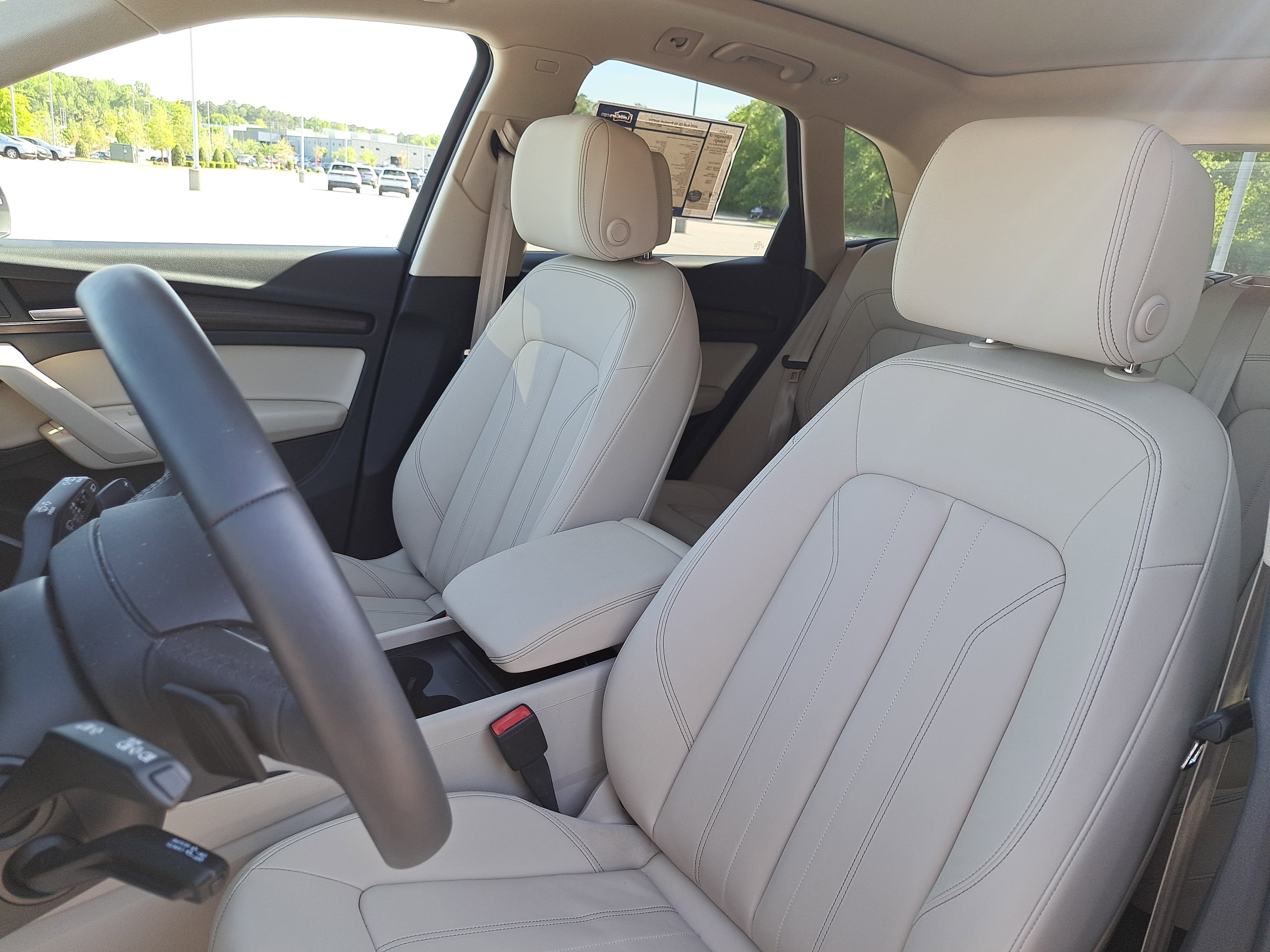 2025 Audi Q5 Premium