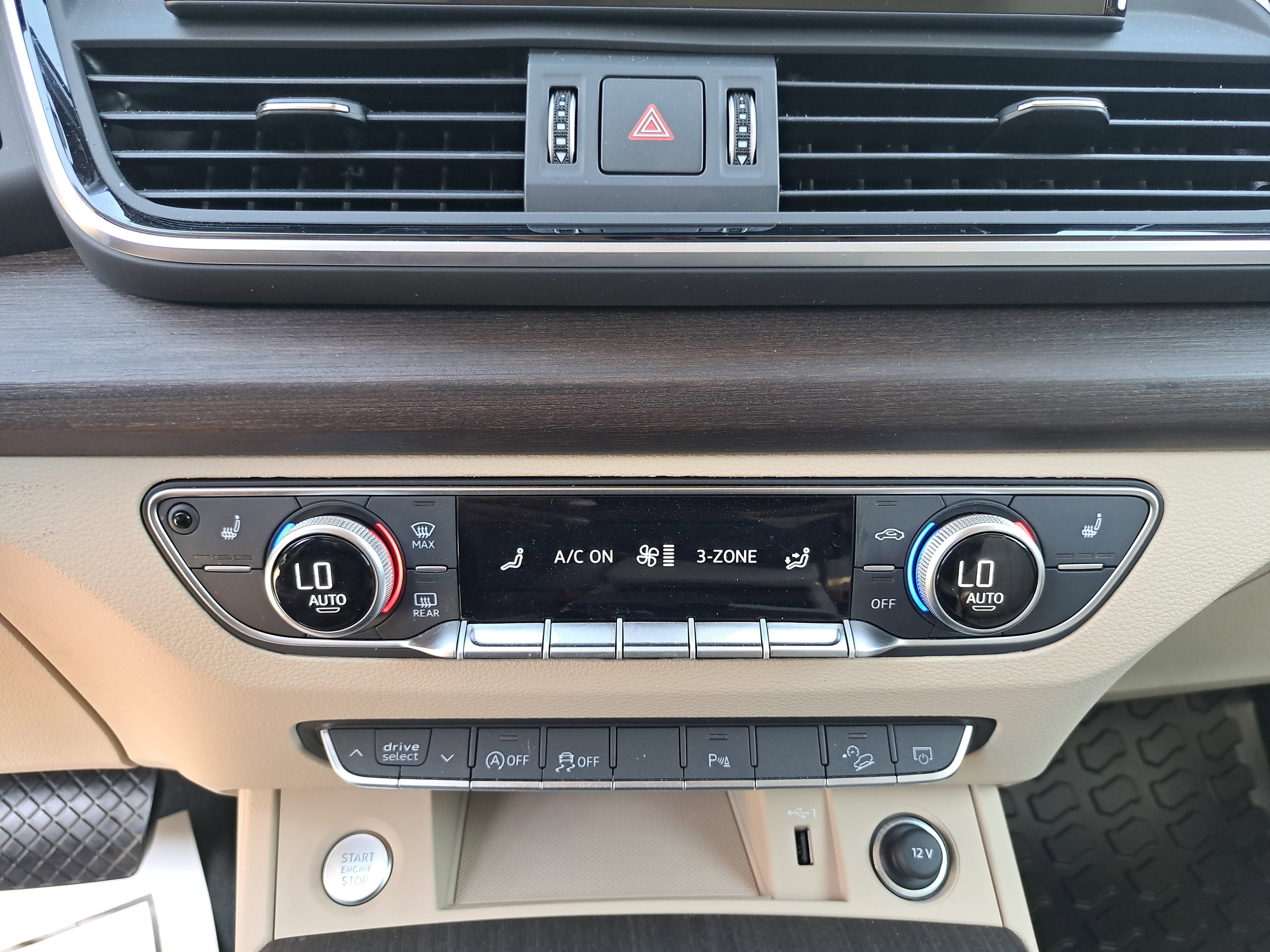 2025 Audi Q5 Premium