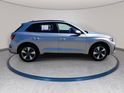 2025 Audi Q5 Premium