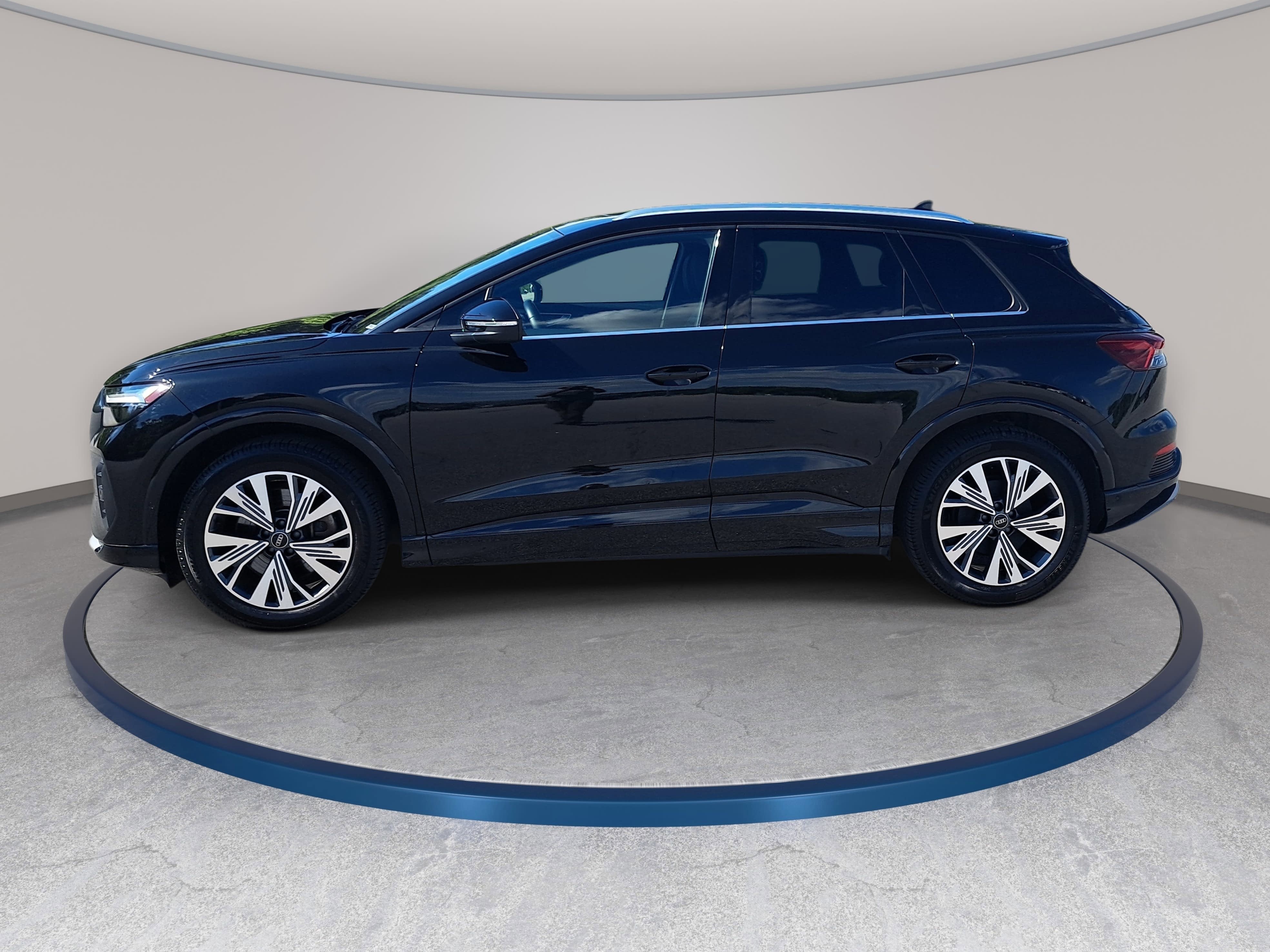 2023 Audi Q4 e-tron Premium Plus