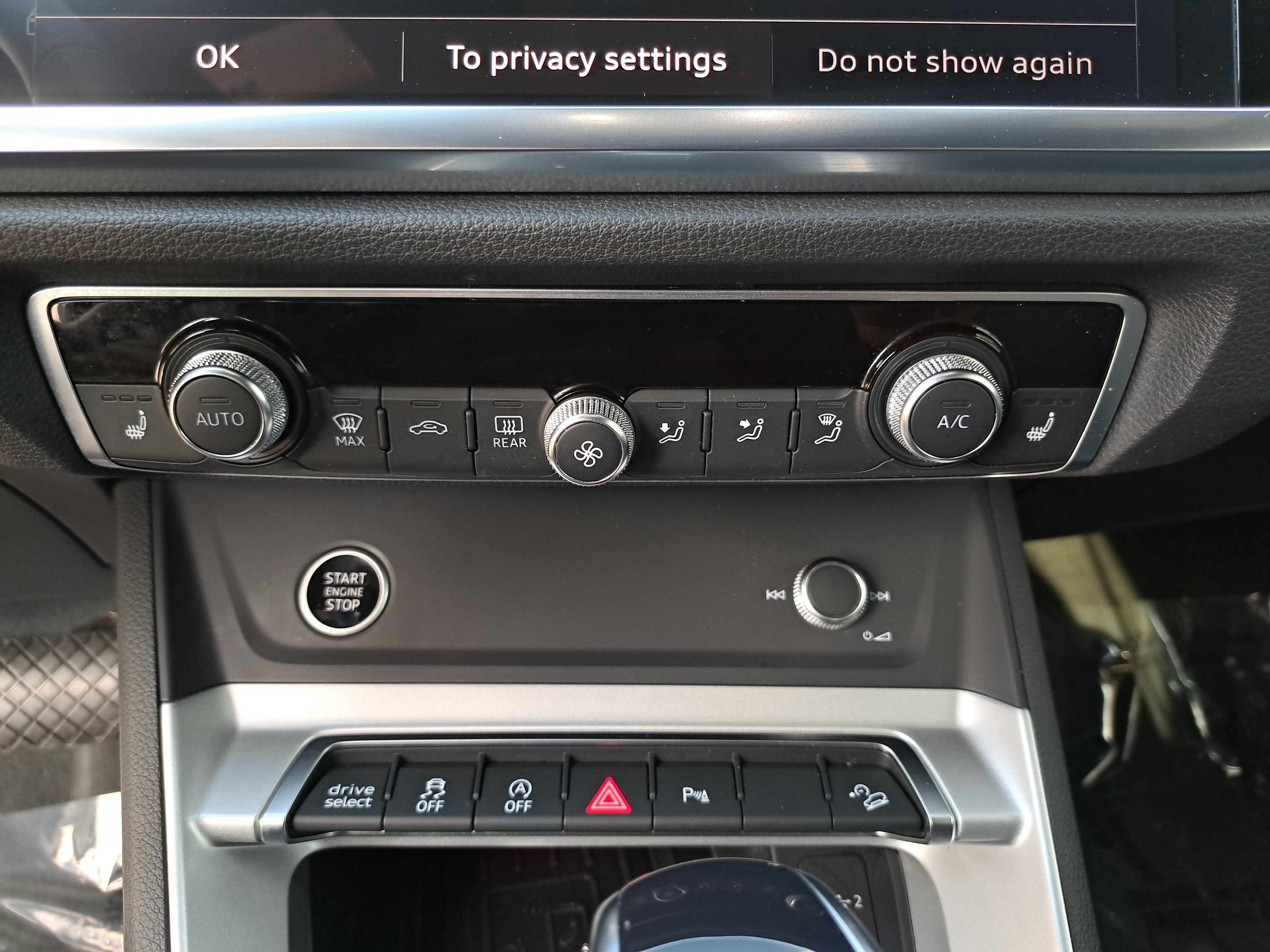 2024 Audi Q3 S line Premium Plus